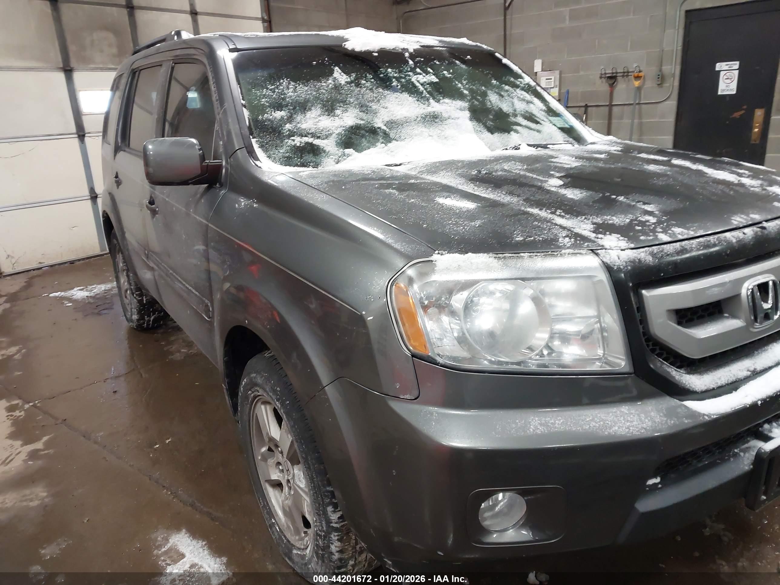 HONDA PILOT image 6