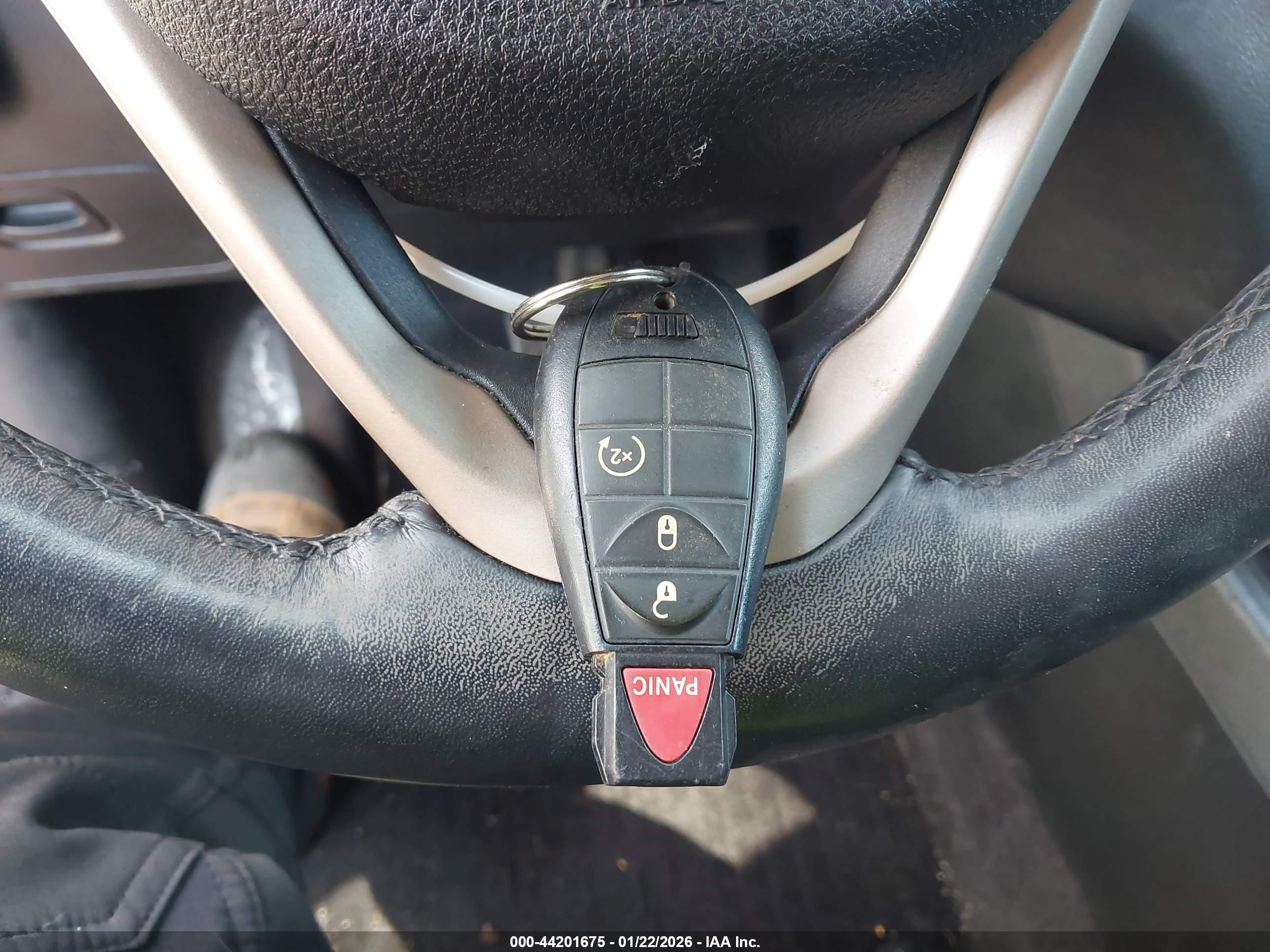 JEEP CHEROKEE image 11