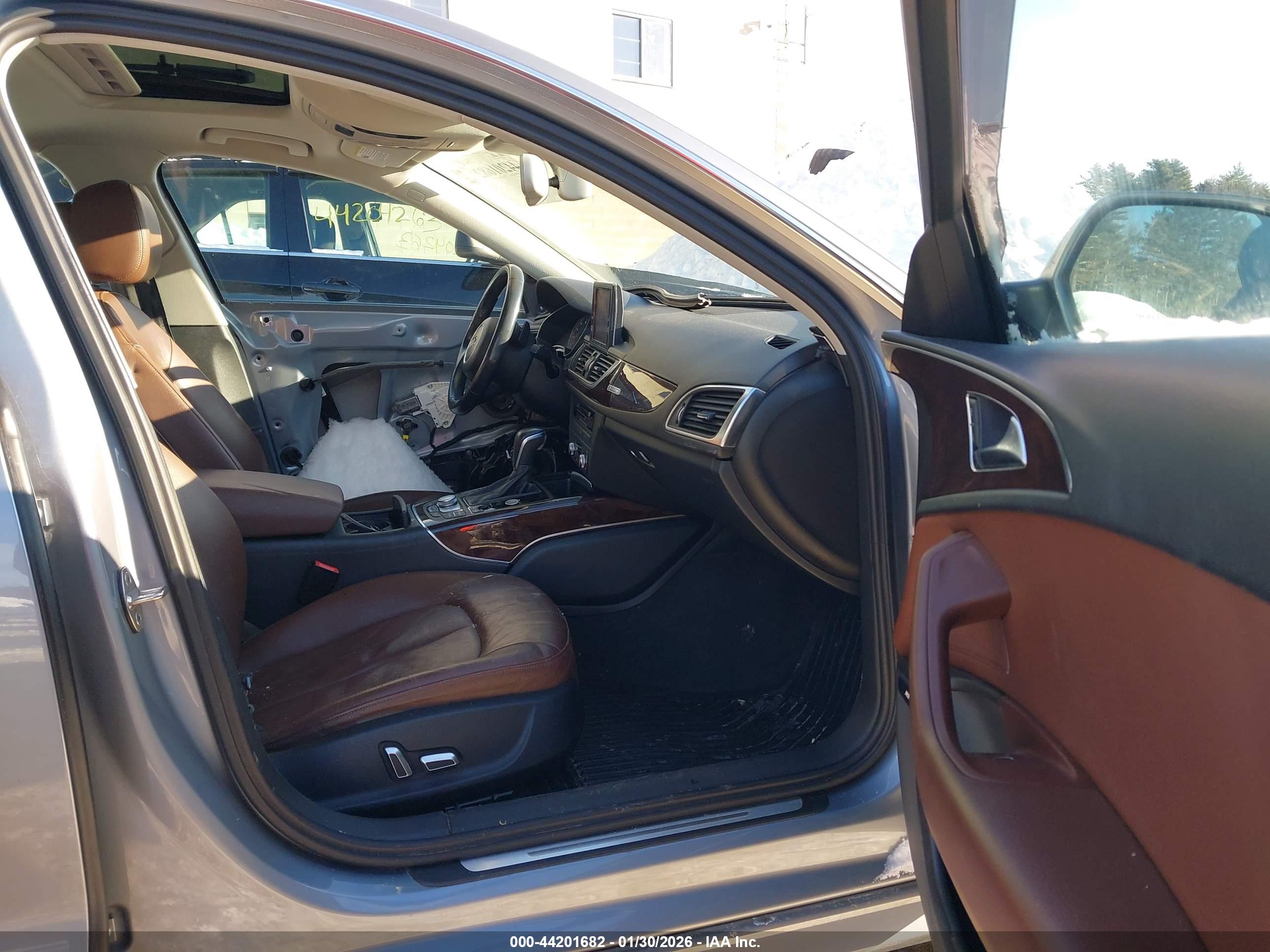 AUDI A6 image 5