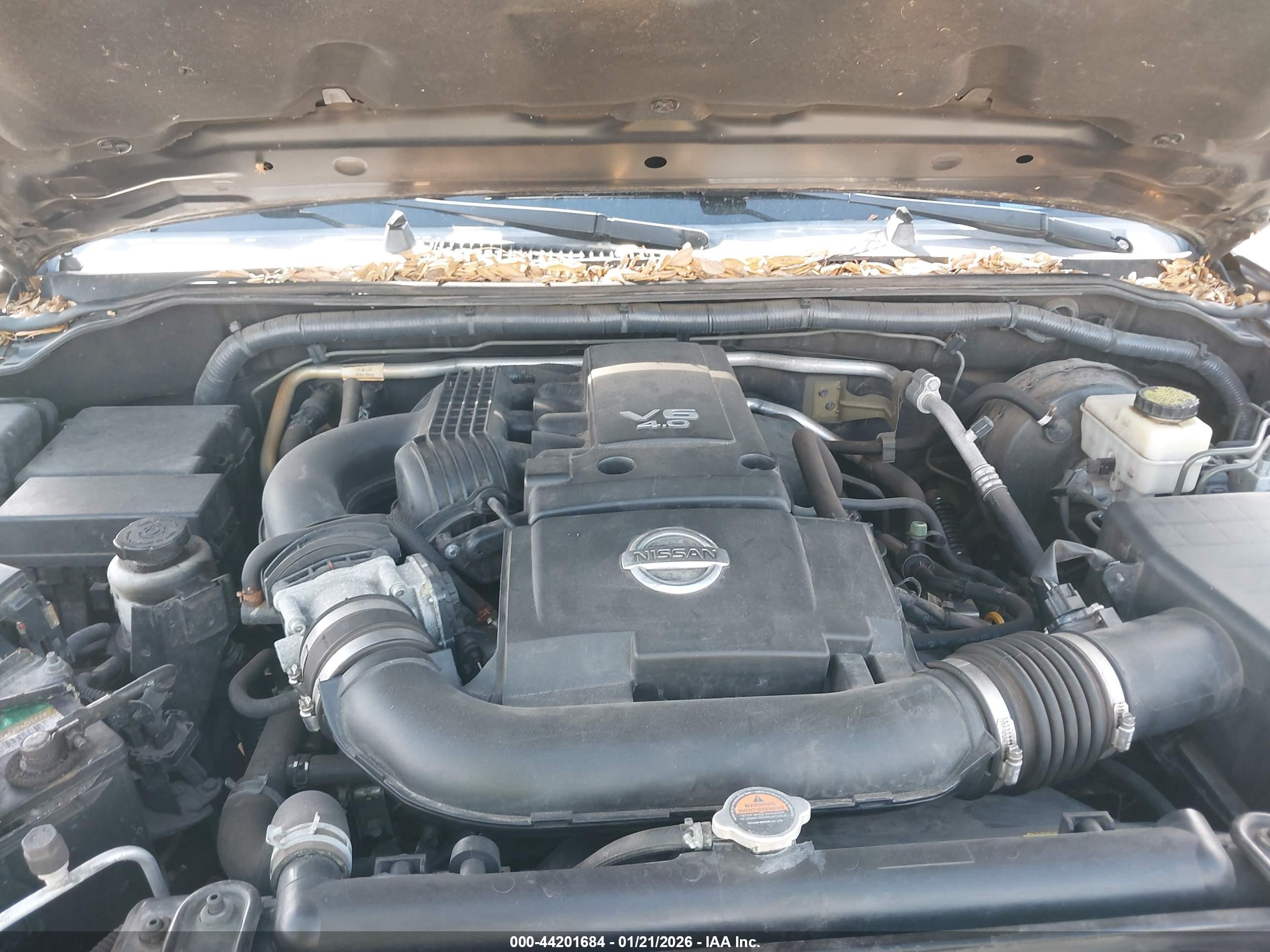 NISSAN FRONTIER image 10