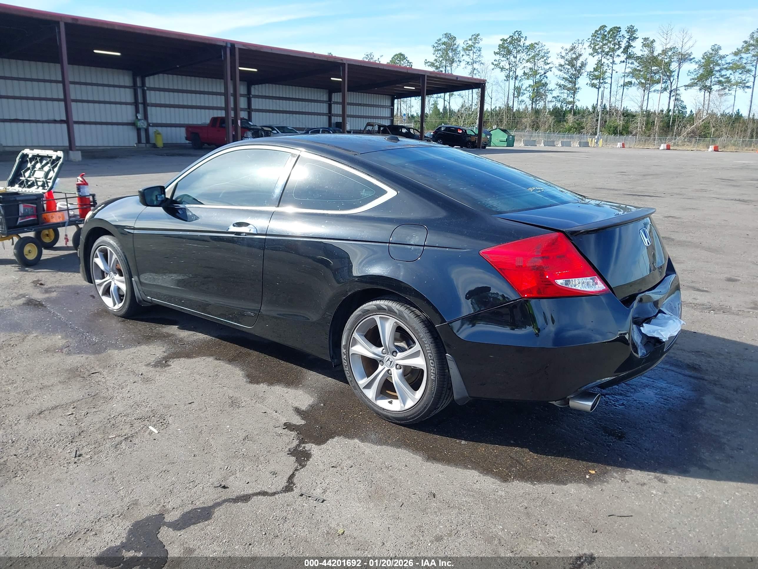 HONDA ACCORD image 3