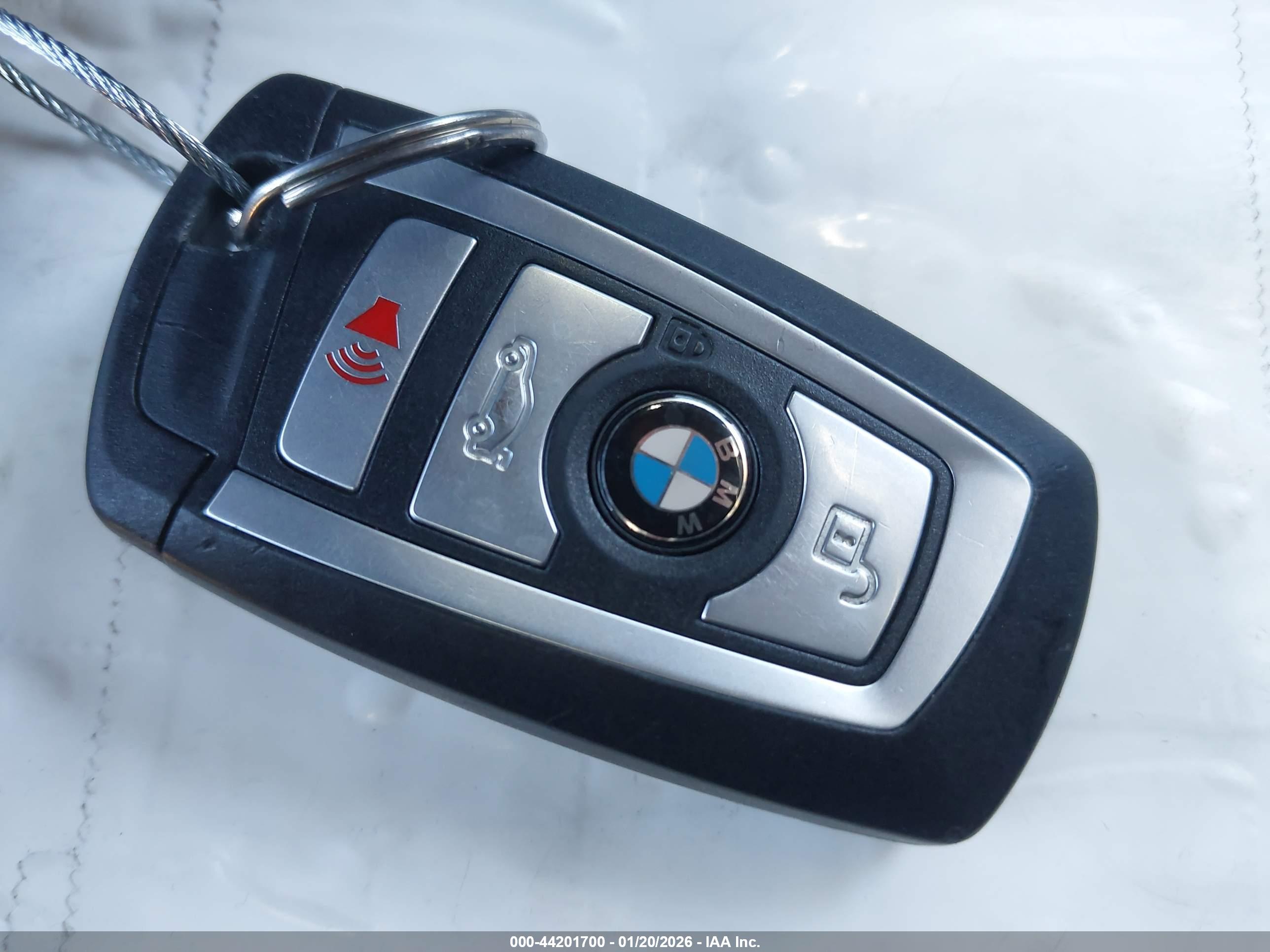 BMW M4 image 11