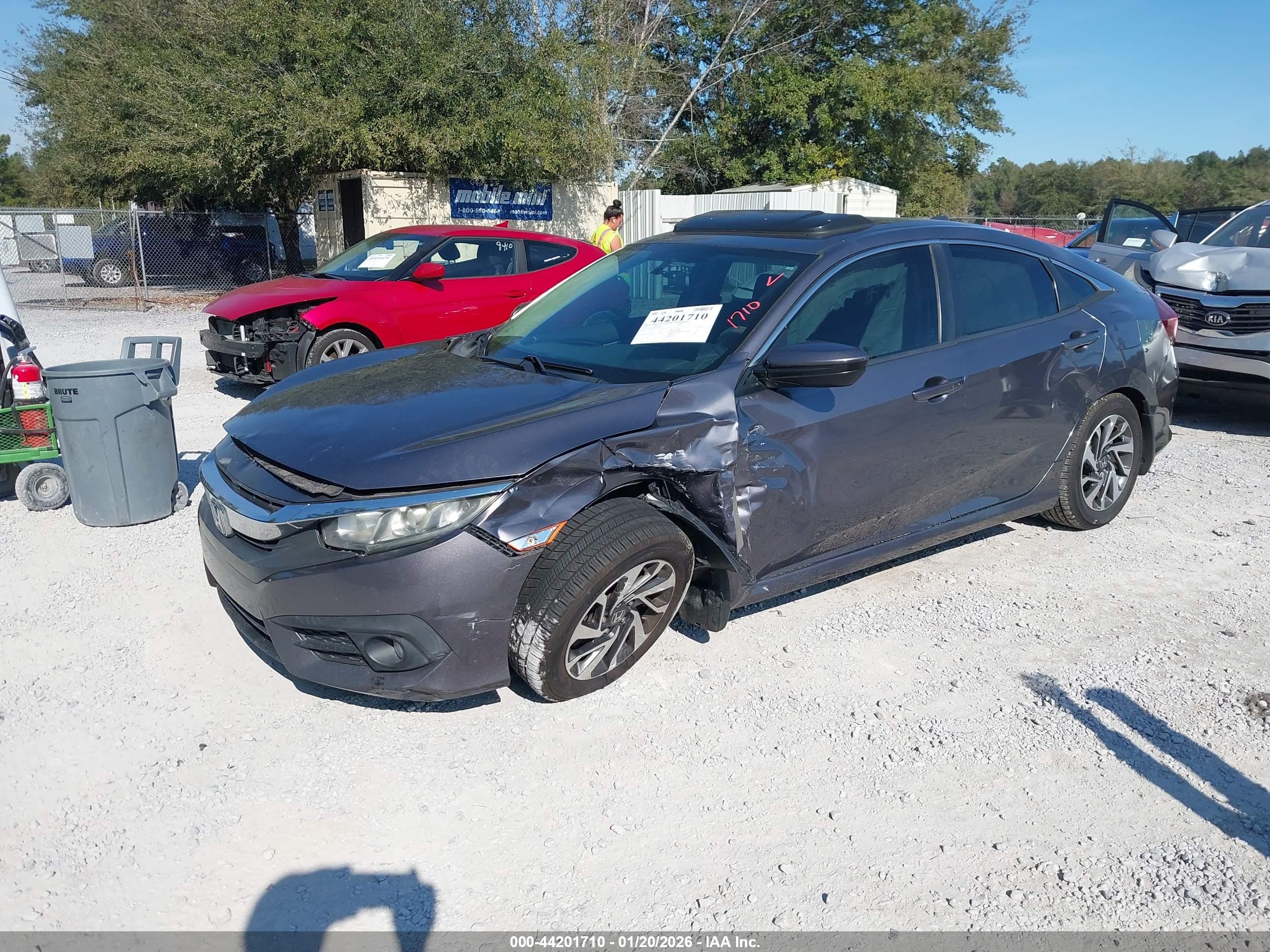 HONDA CIVIC image 2