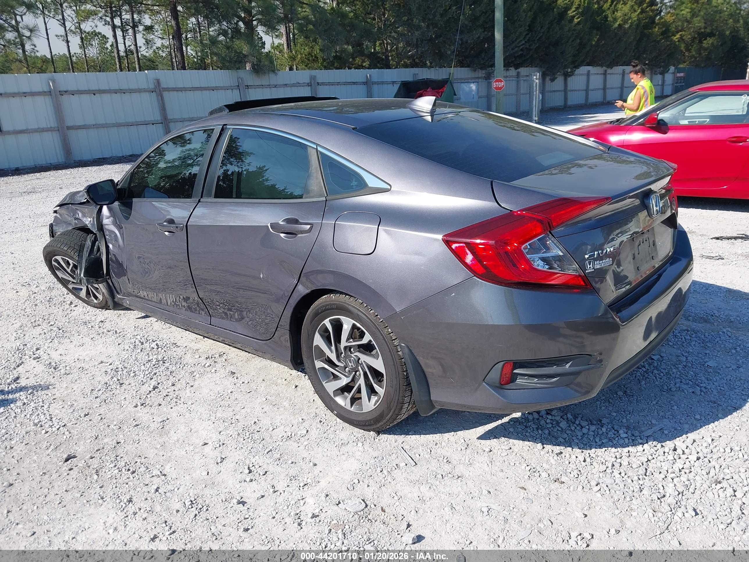 HONDA CIVIC image 3