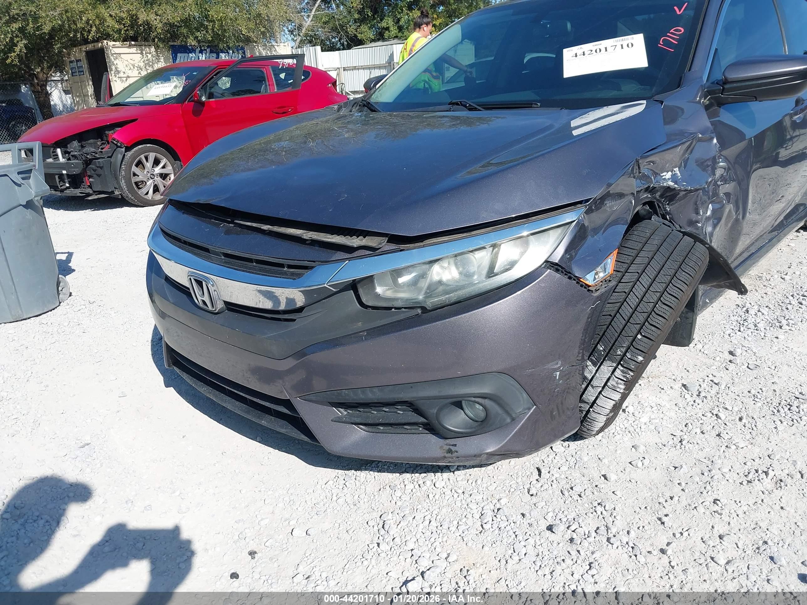 HONDA CIVIC image 6