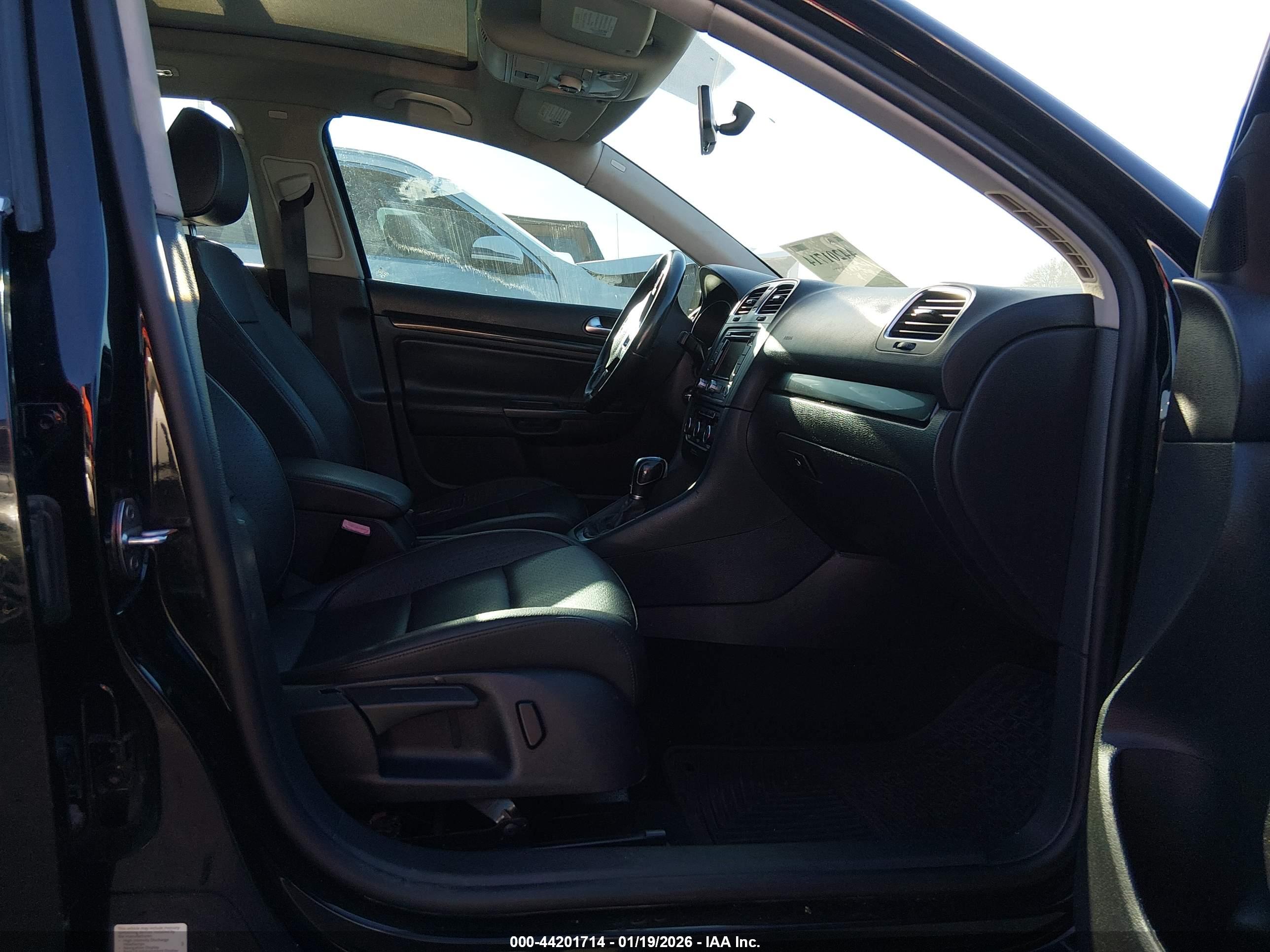 VOLKSWAGEN JETTA image 5