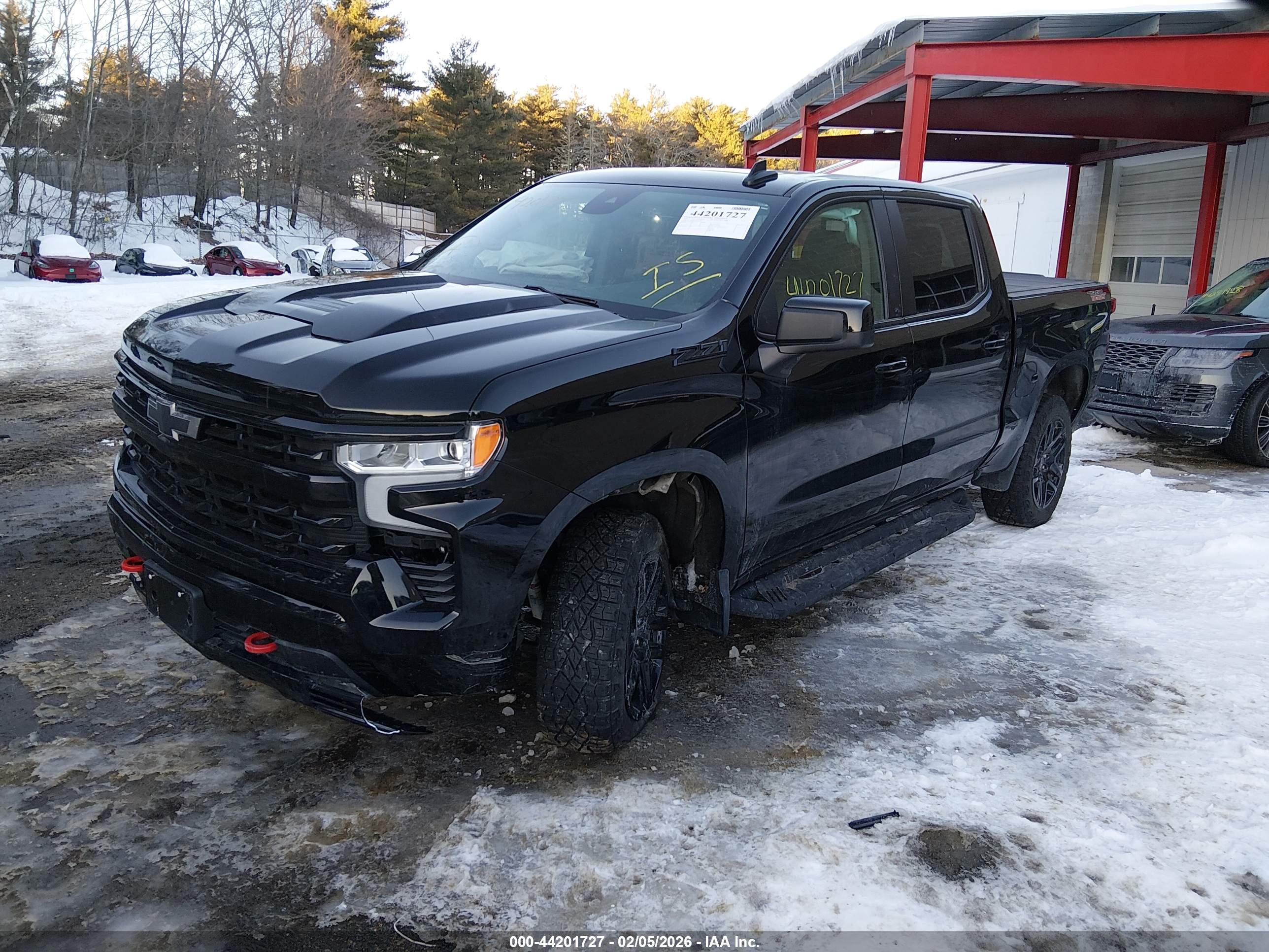 CHEVROLET SILVERADO image 2