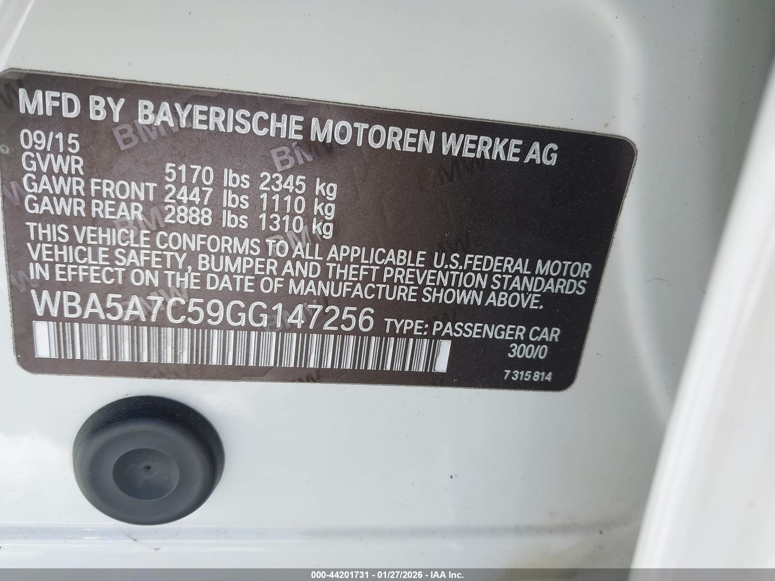 BMW 528I image 9