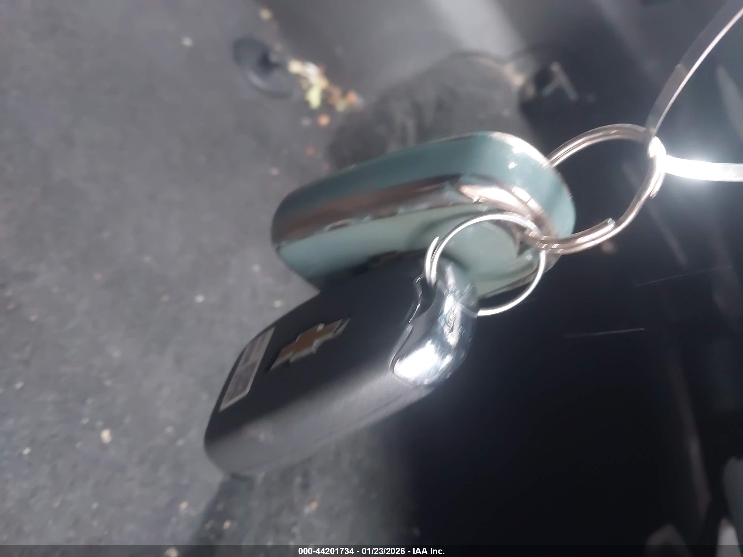 CHEVROLET EQUINOX image 11