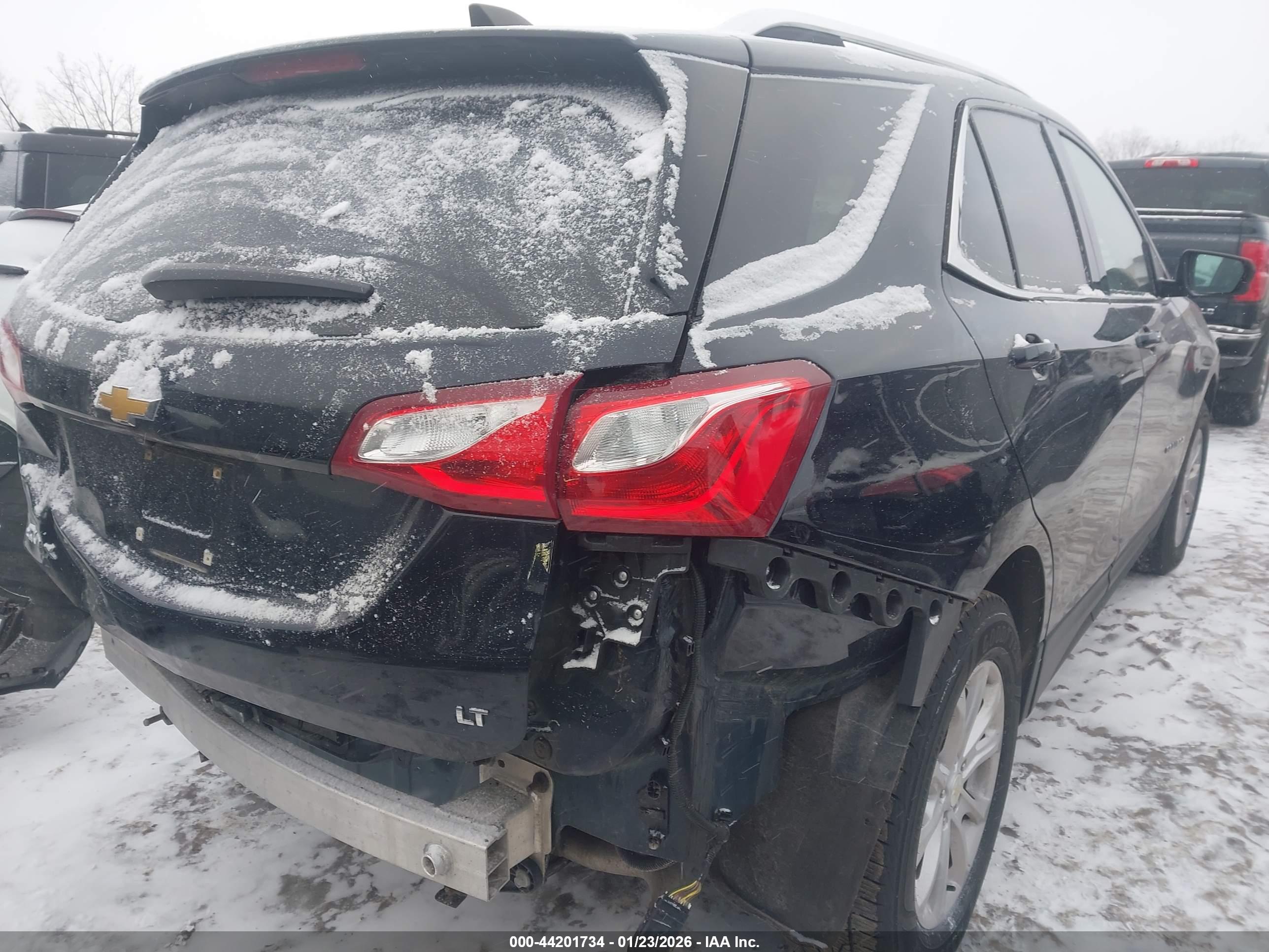 CHEVROLET EQUINOX image 4