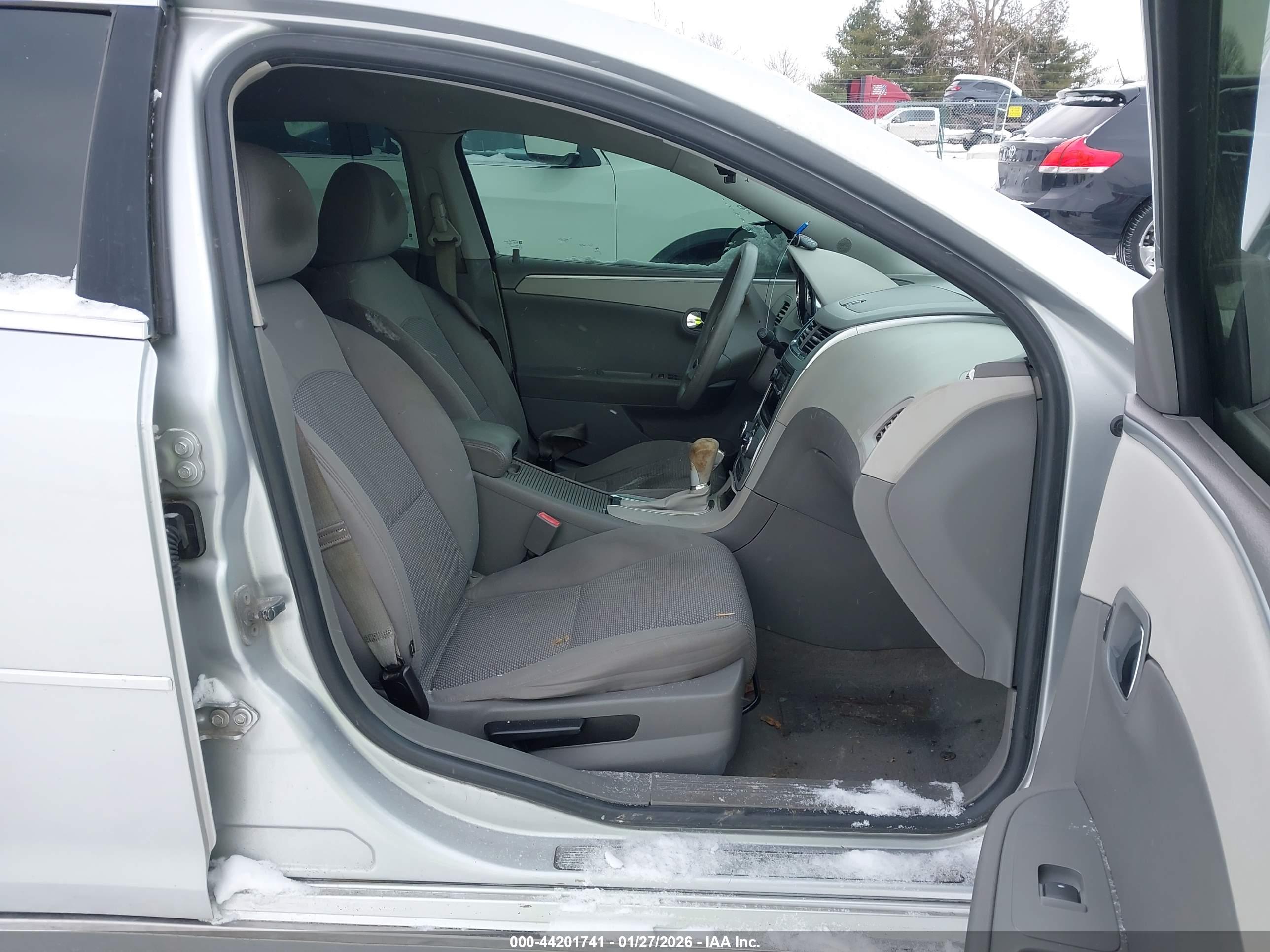 CHEVROLET MALIBU image 5