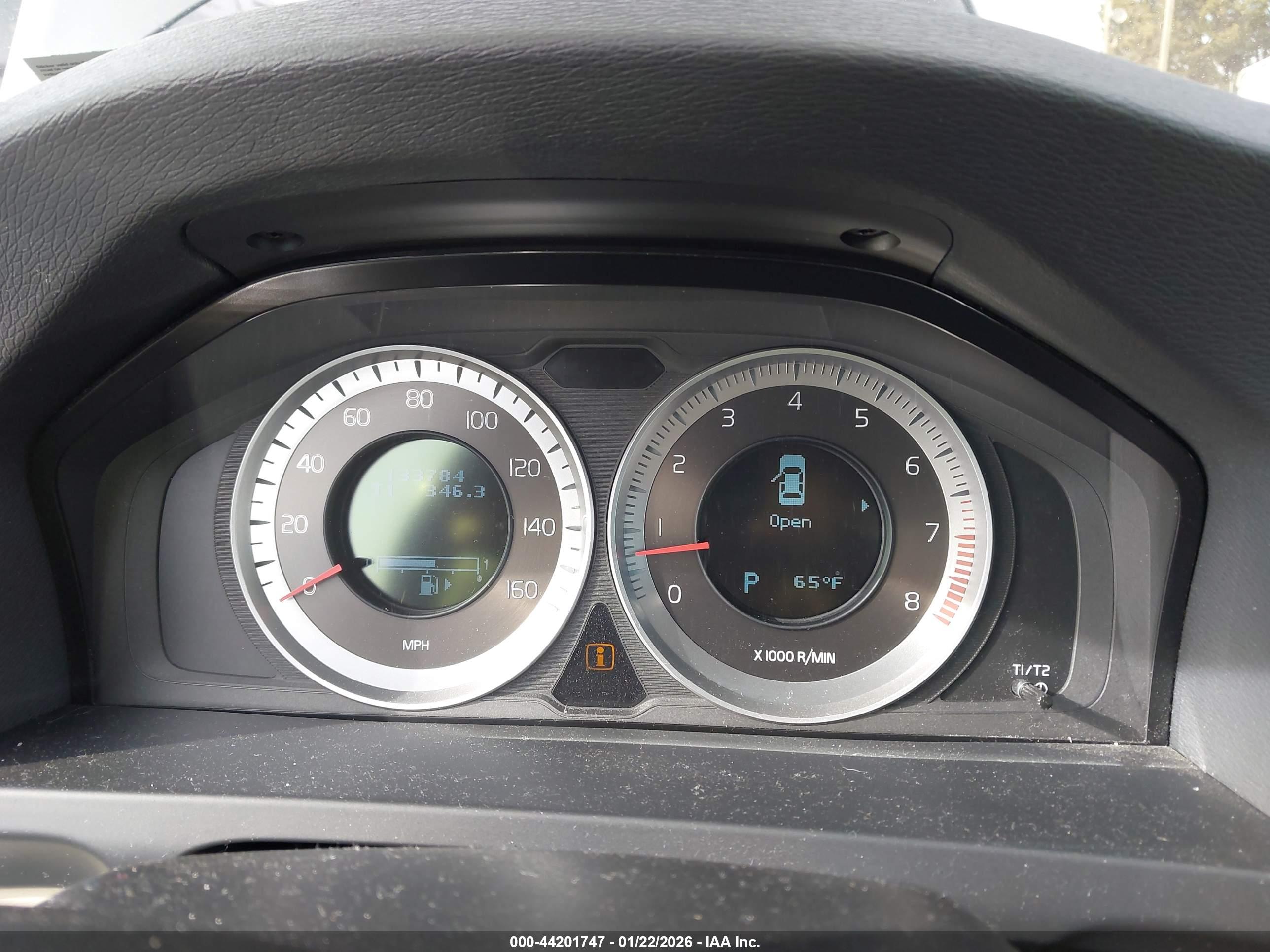 VOLVO S60 image 7