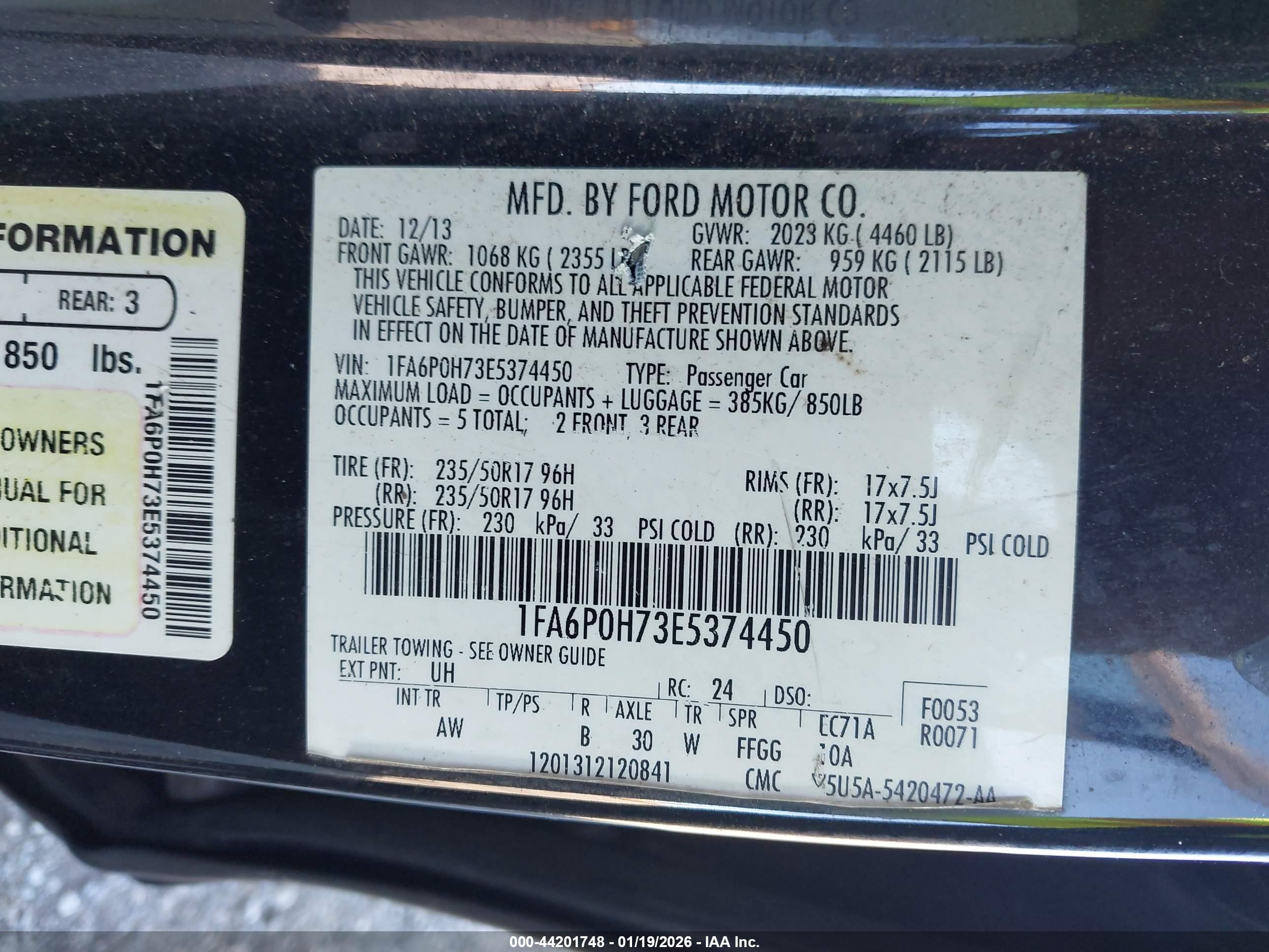 FORD FUSION image 9