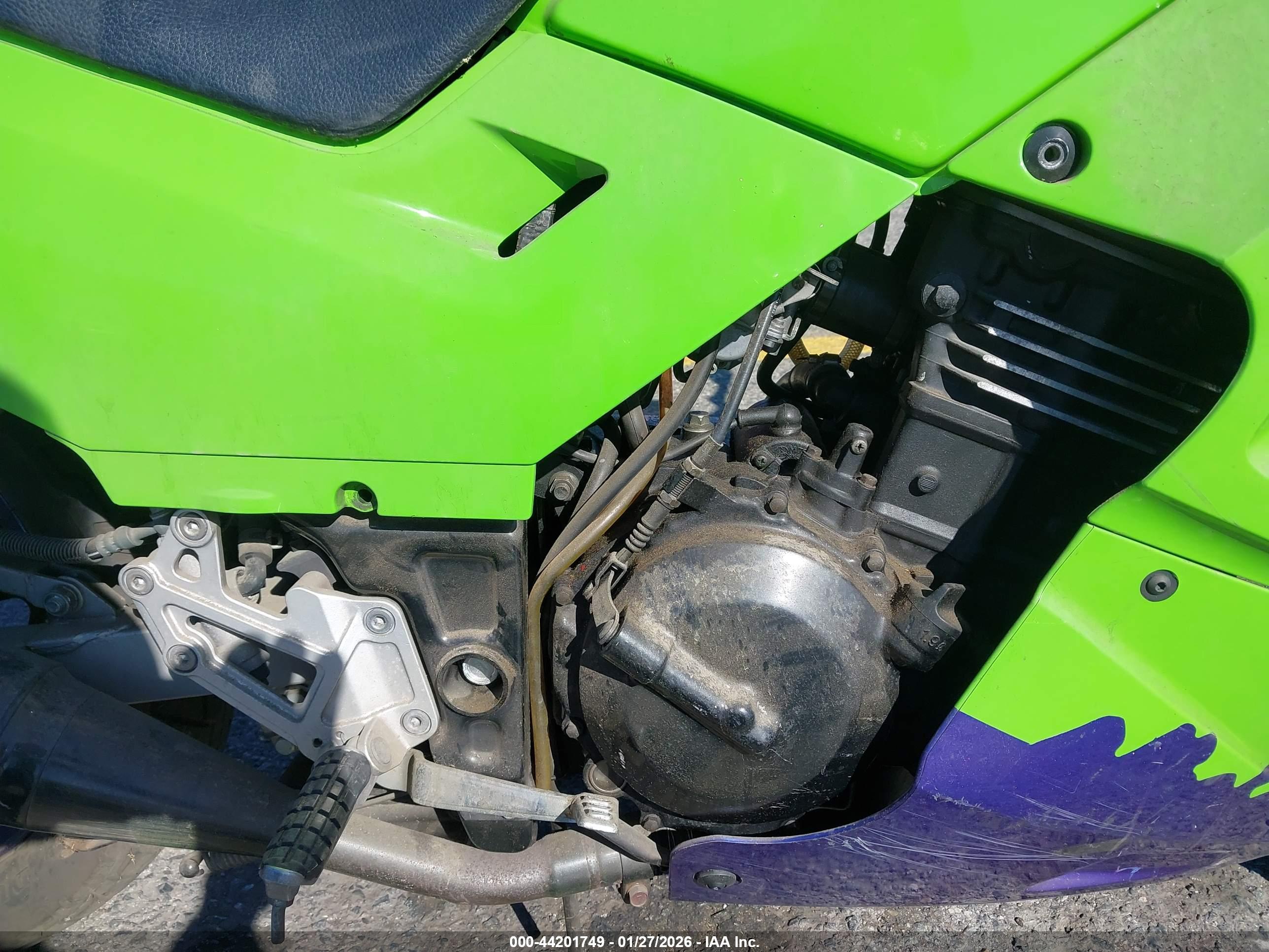 KAWASAKI EX250 image 8