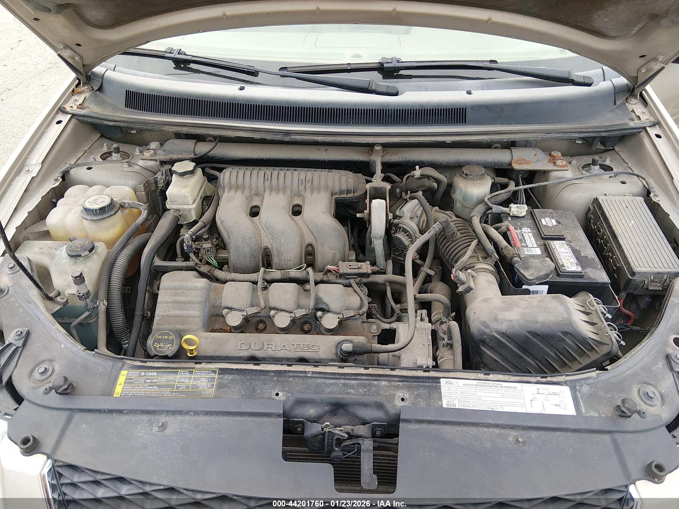 FORD FREESTYLE image 10