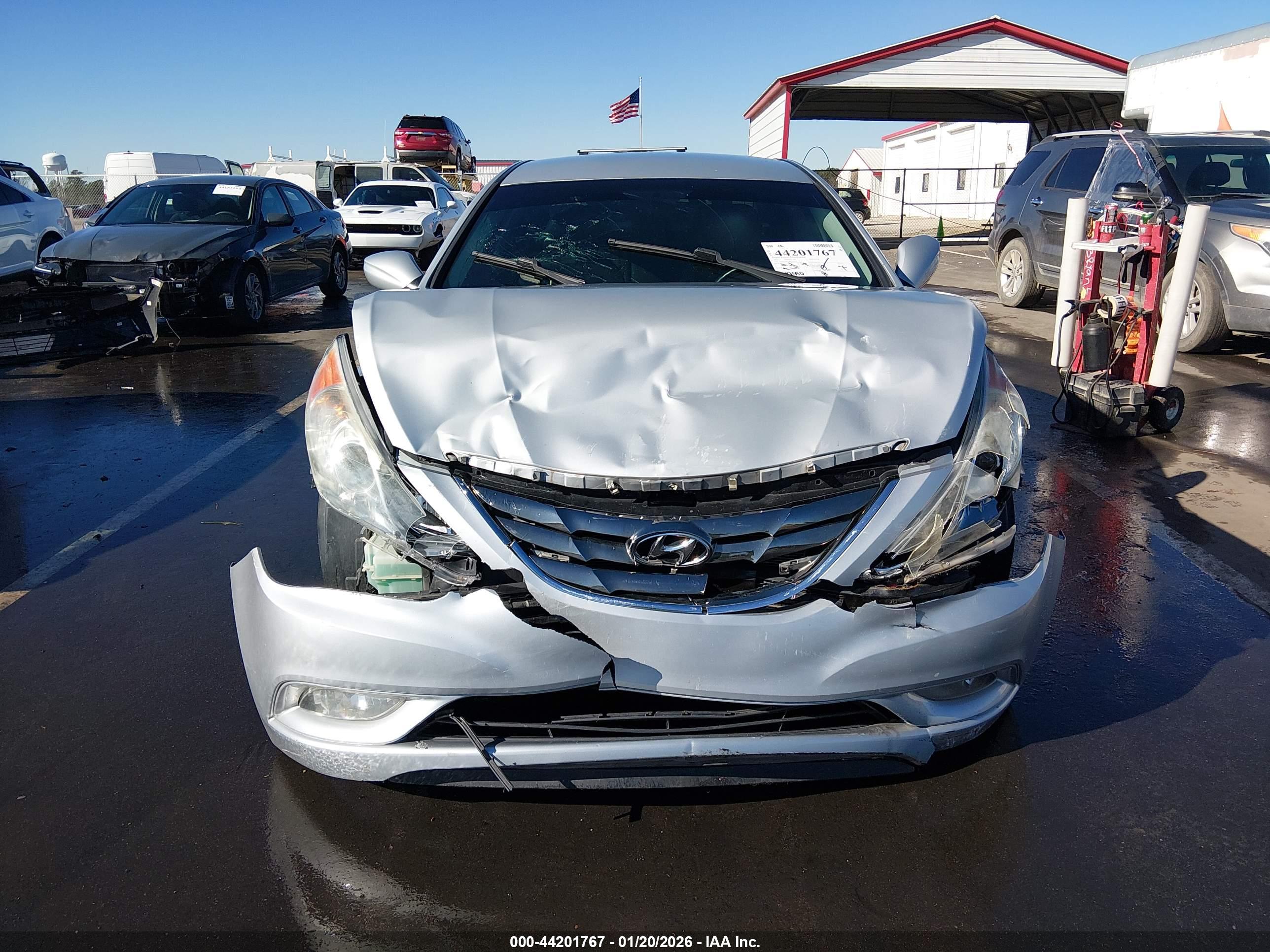 HYUNDAI SONATA image 6