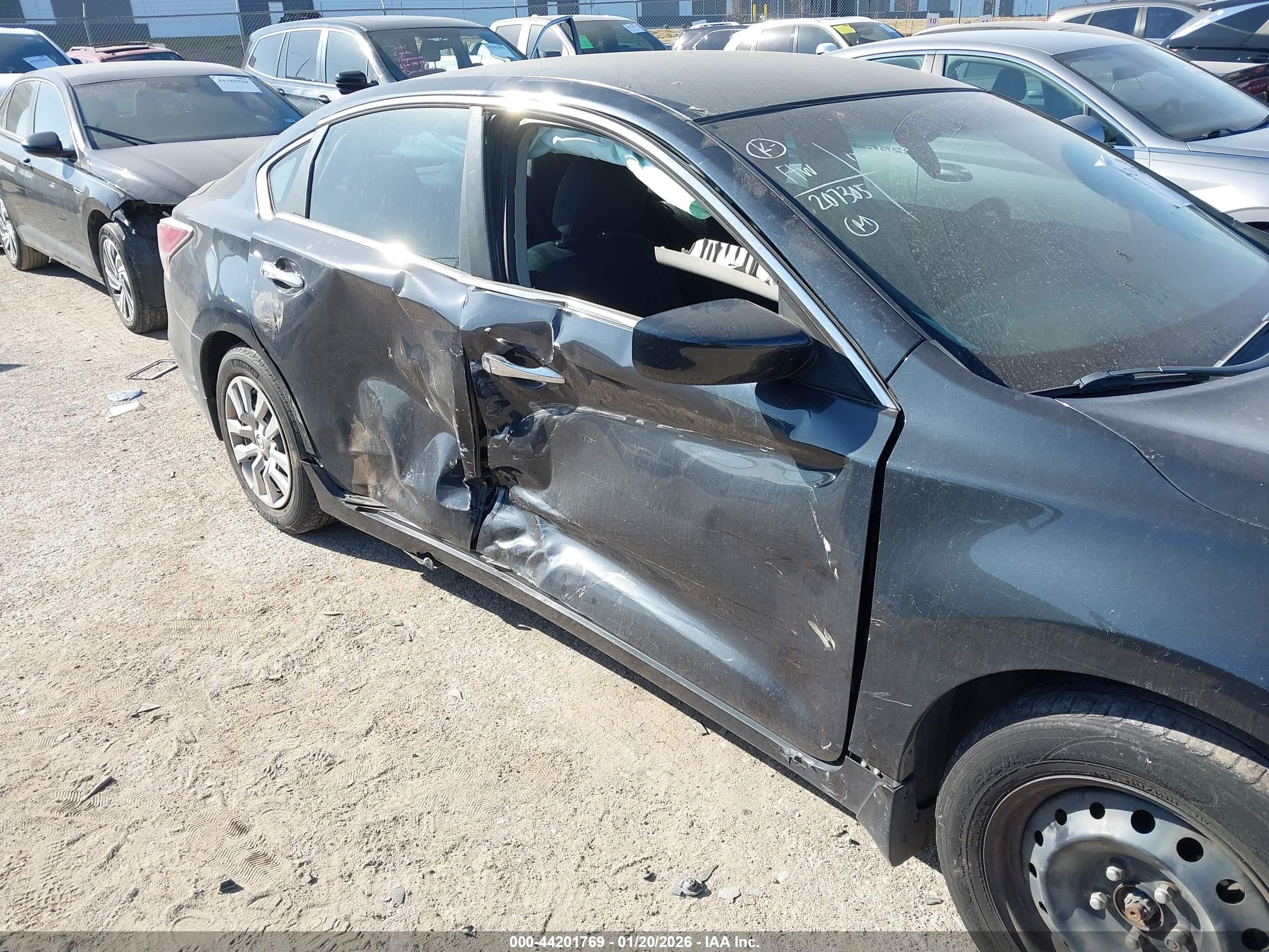 NISSAN ALTIMA image 6