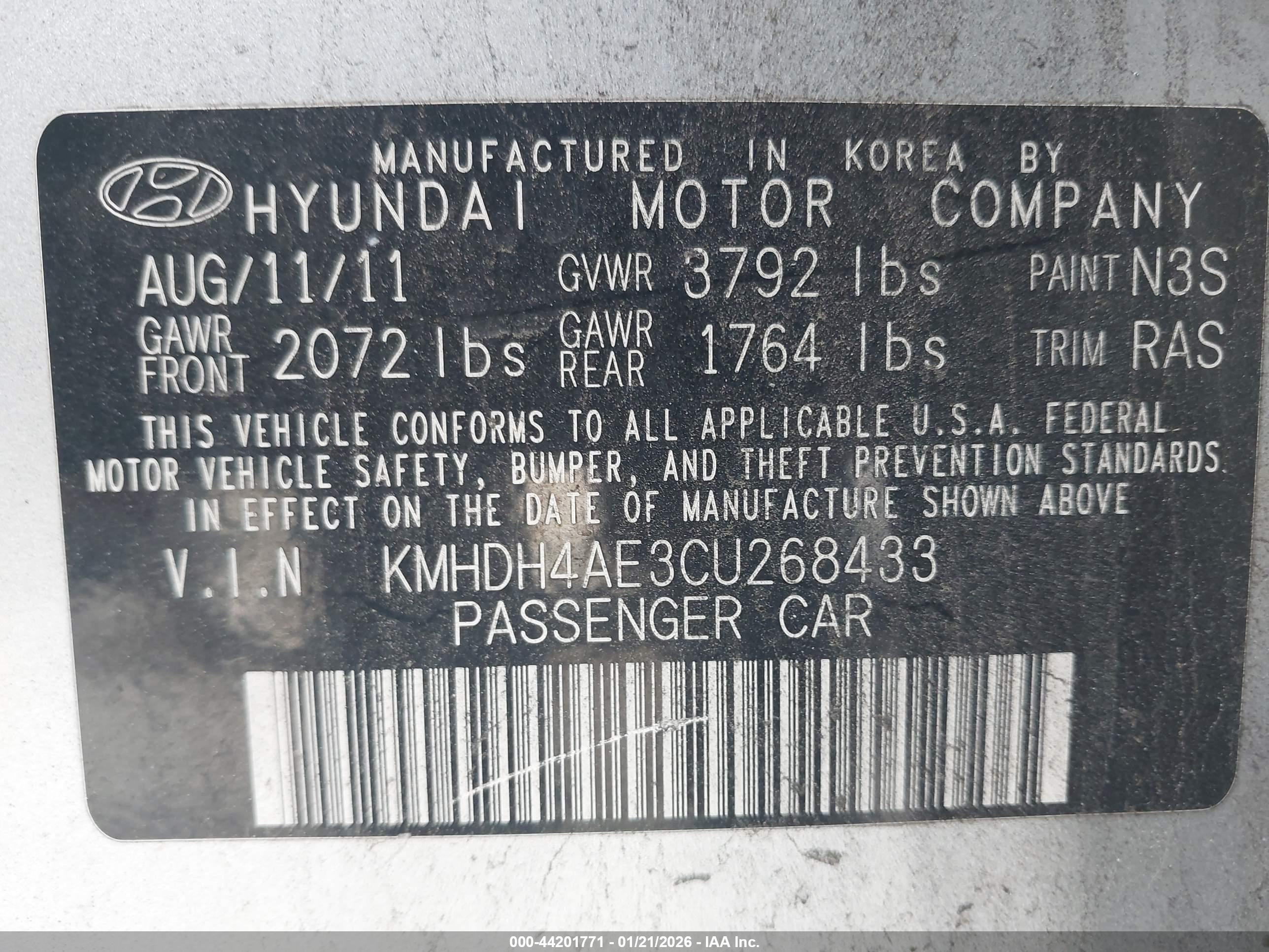 HYUNDAI ELANTRA image 9