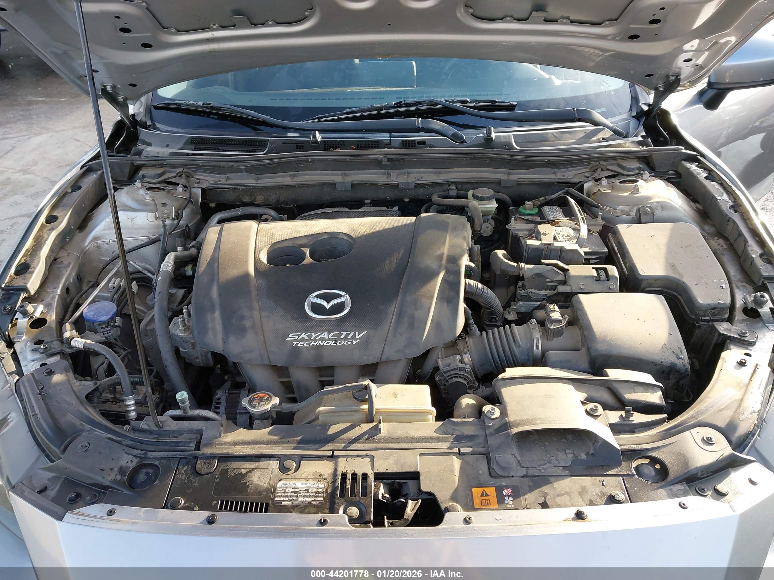 MAZDA MAZDA3 image 10
