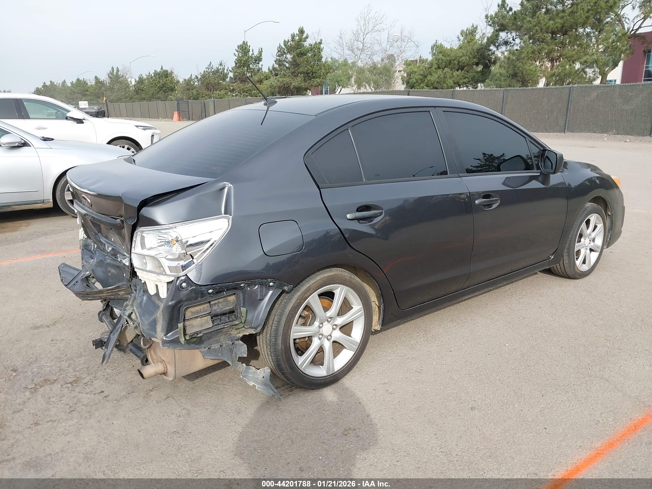 SUBARU IMPREZA image 4