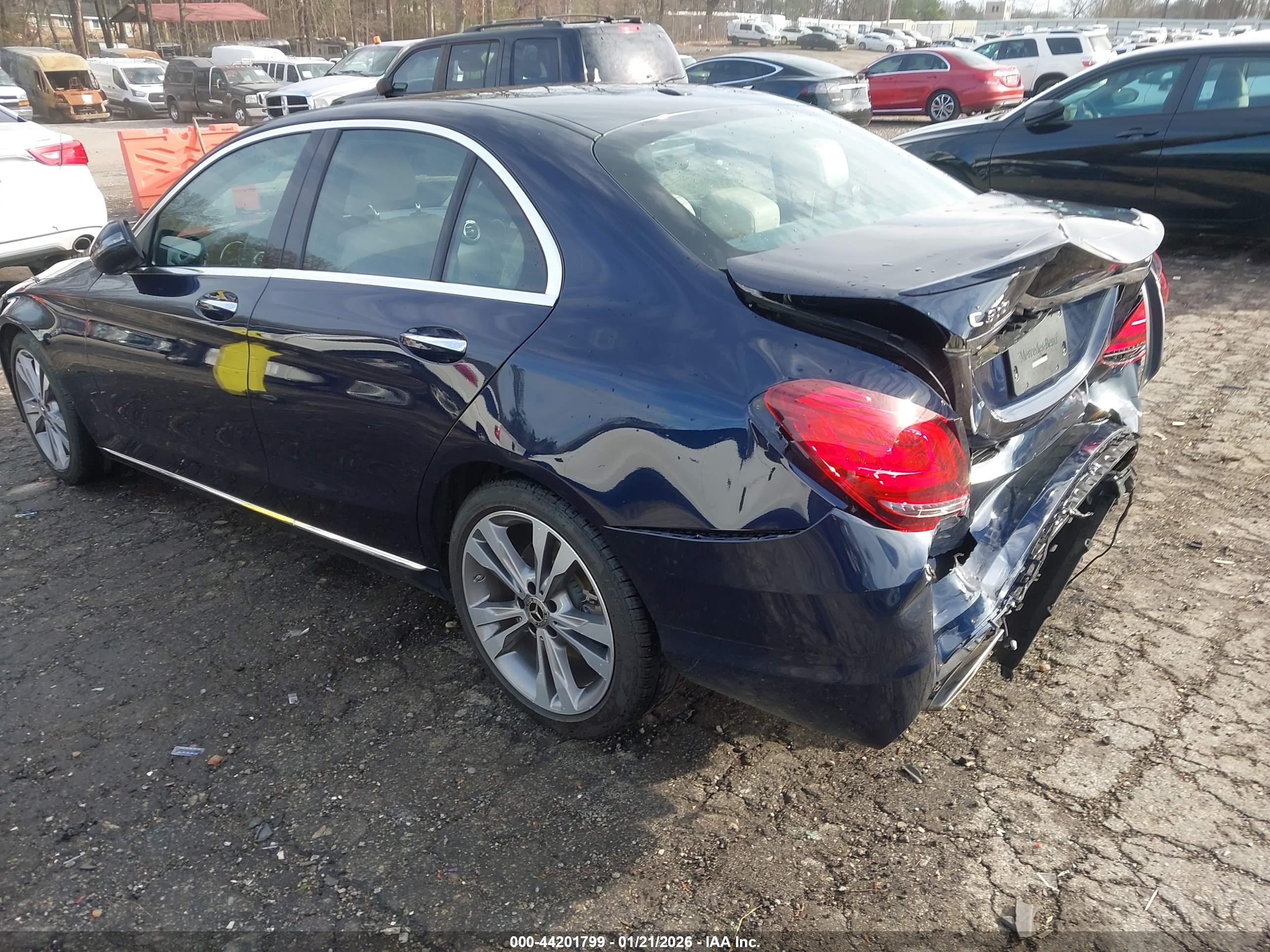MERCEDES-BENZ C image 3