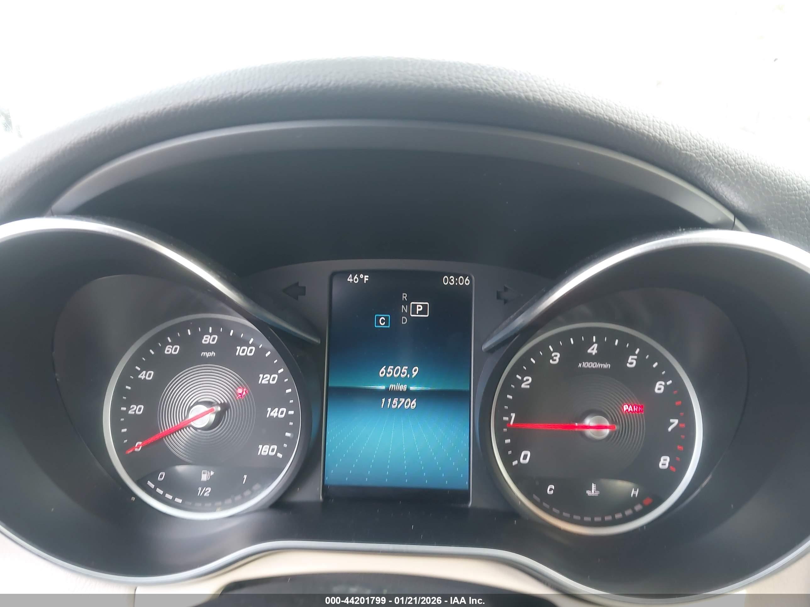 MERCEDES-BENZ C image 7