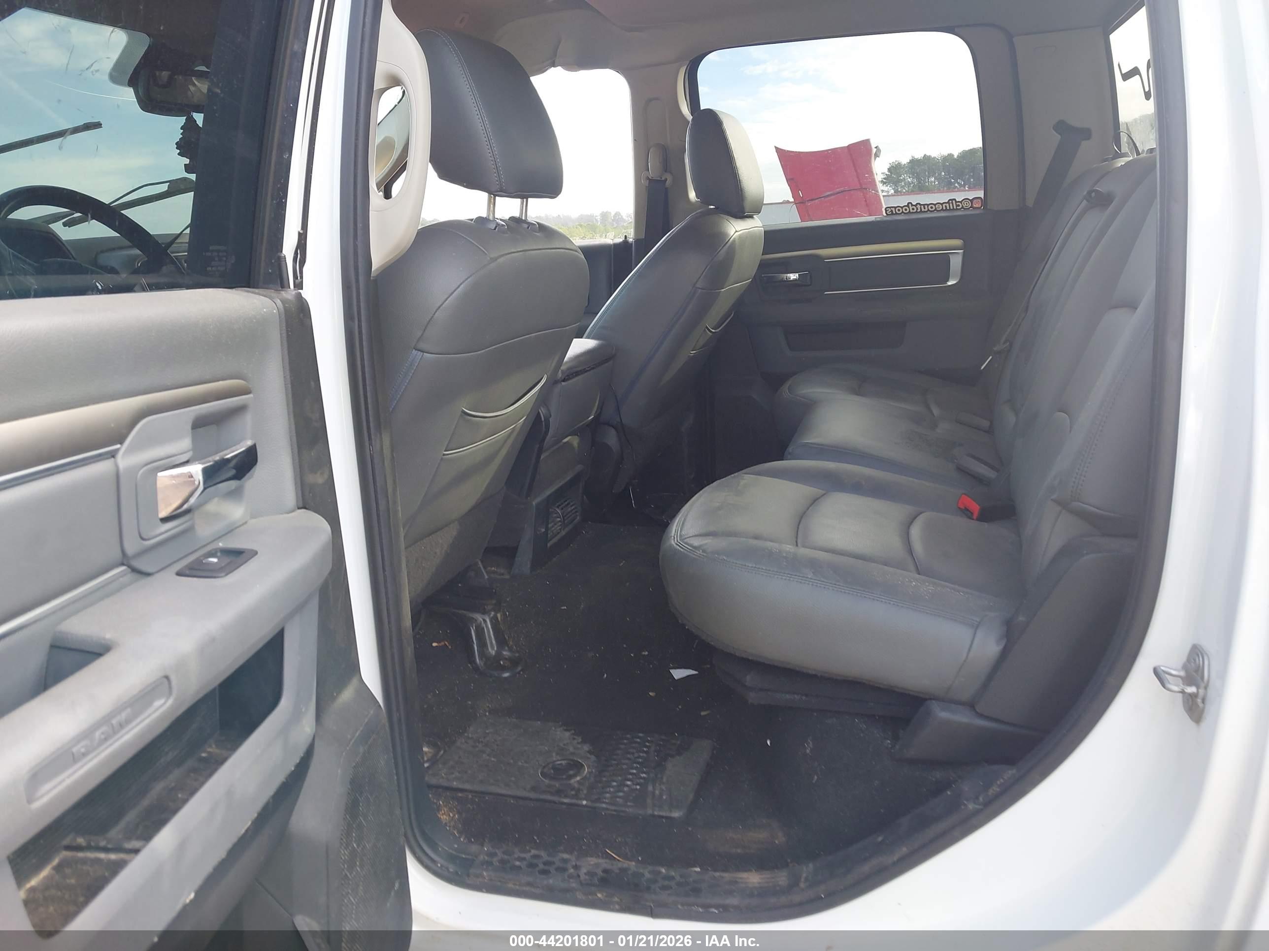 RAM 1500 image 8