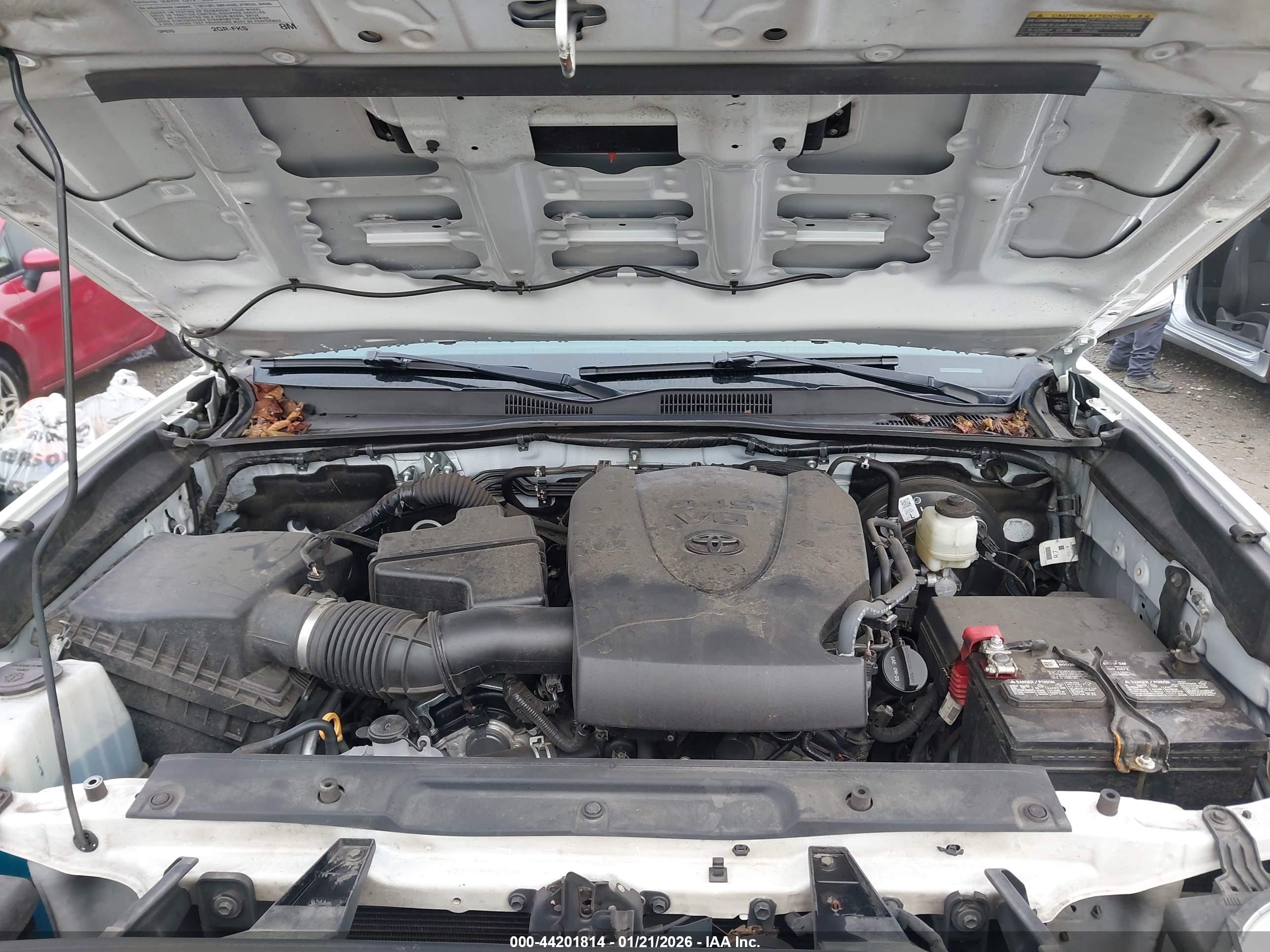 TOYOTA TACOMA image 10