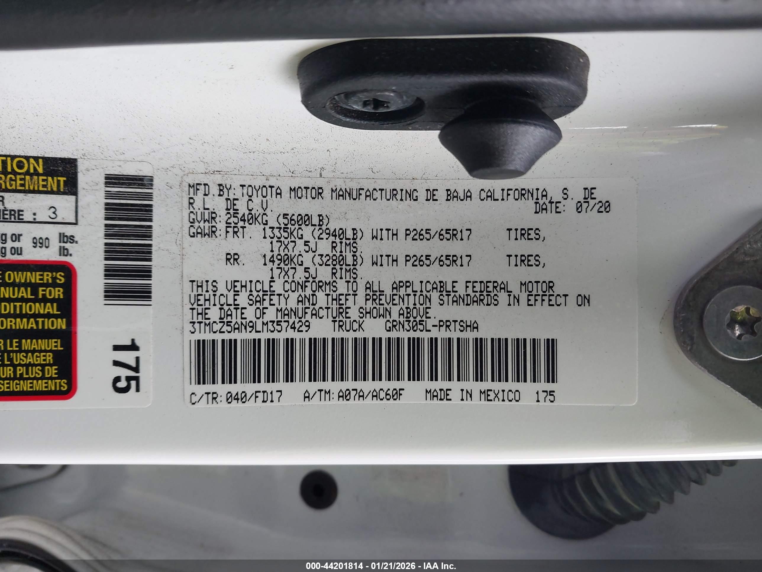 TOYOTA TACOMA image 9