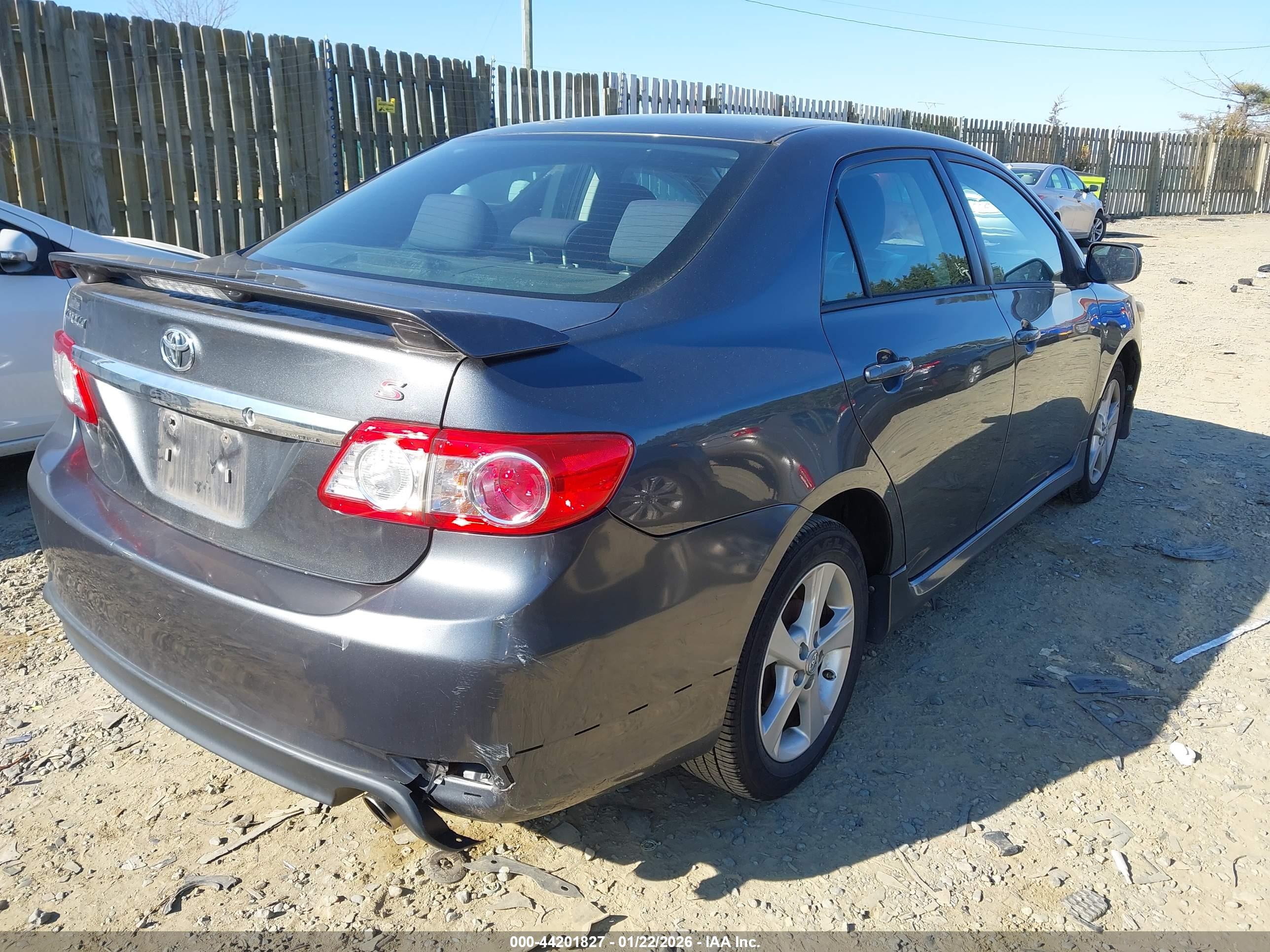 TOYOTA COROLLA image 4