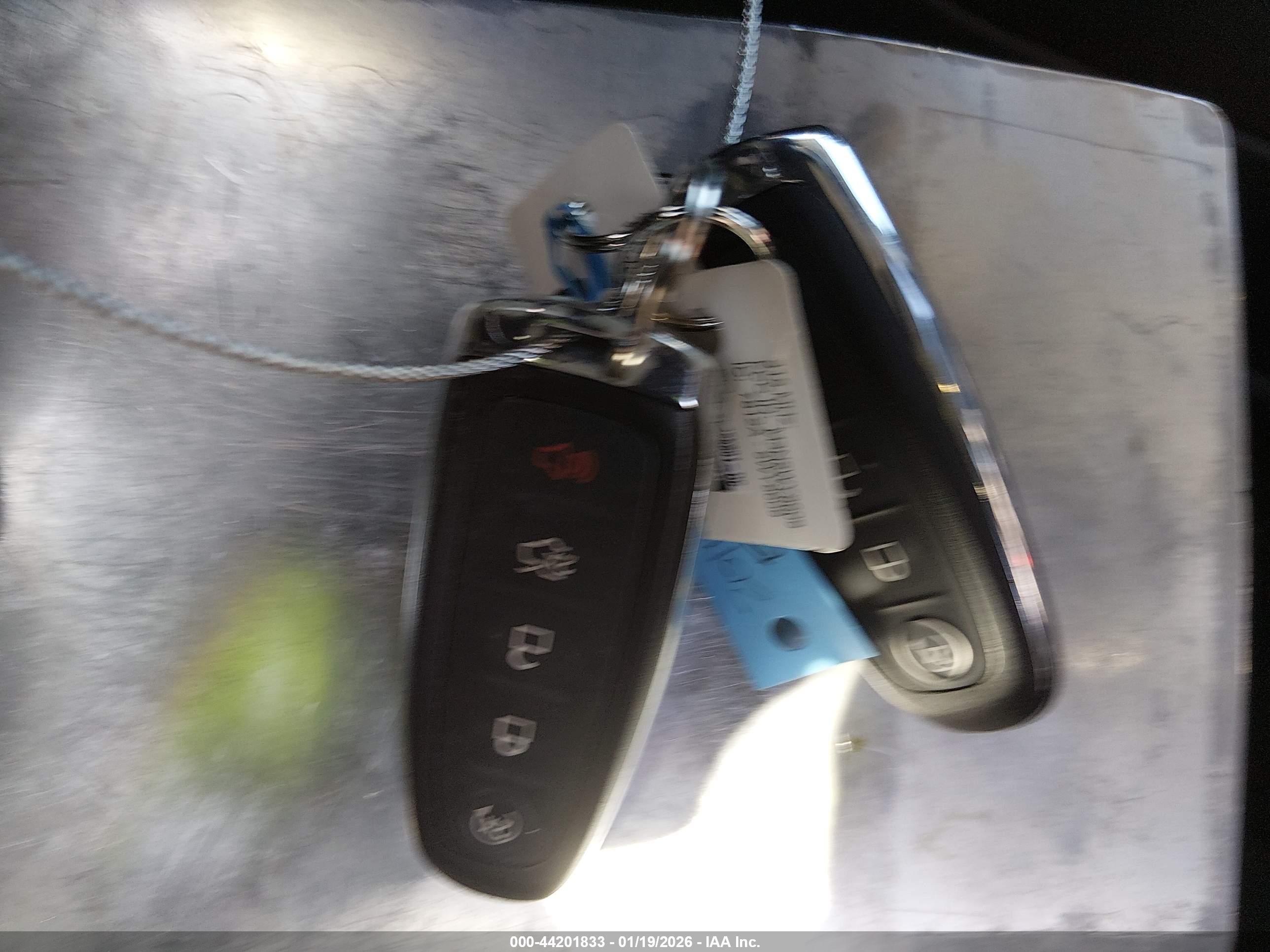 FORD ESCAPE image 11
