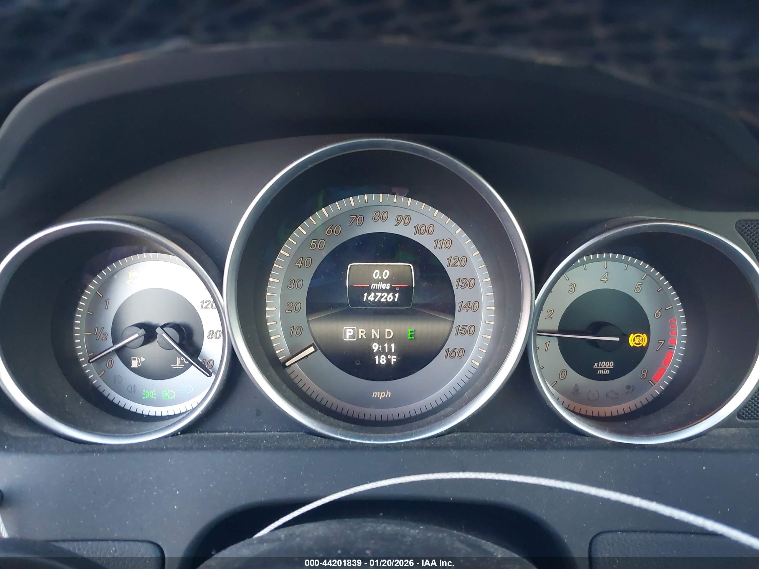 MERCEDES-BENZ C image 7
