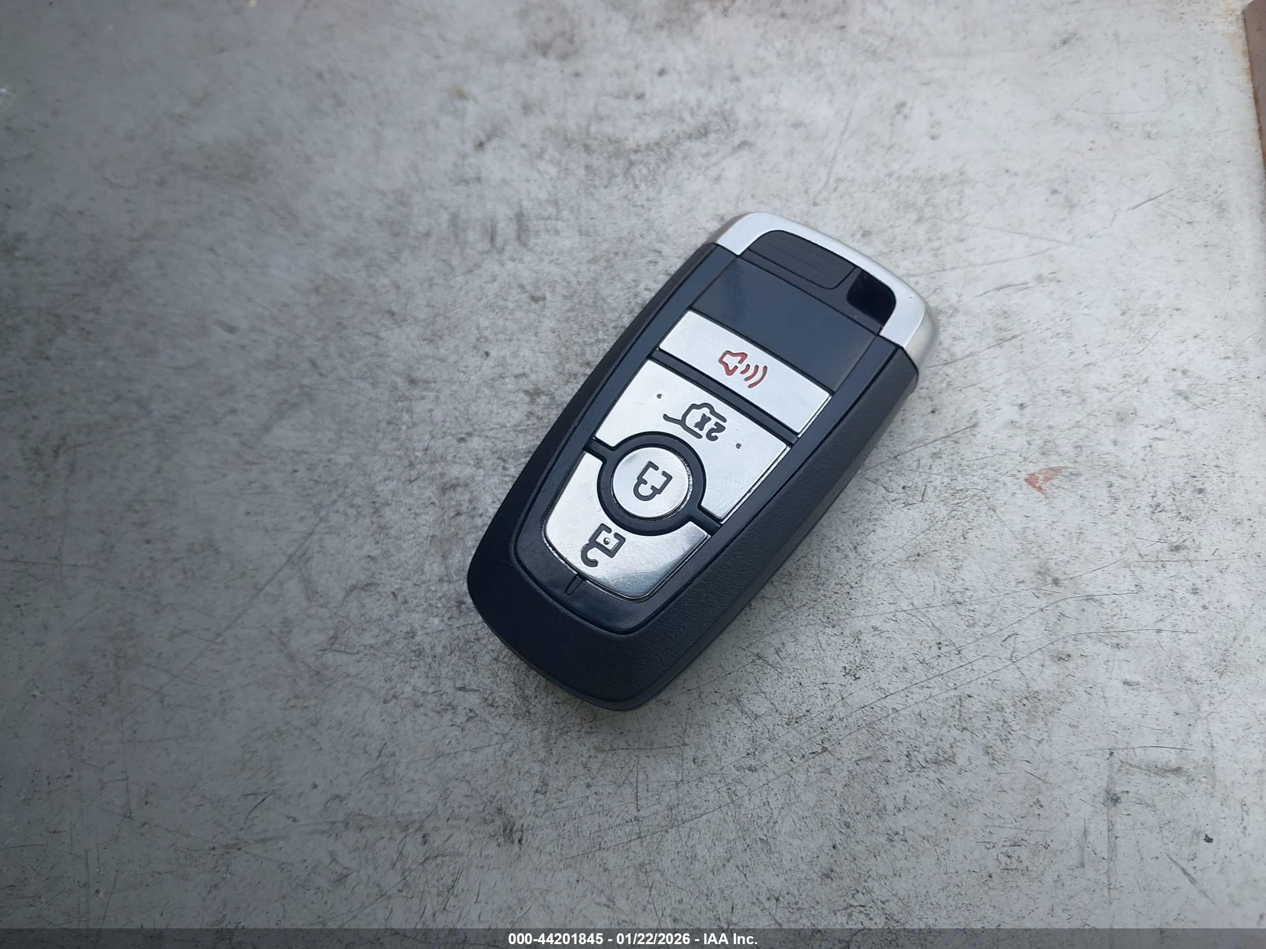 FORD ESCAPE image 11