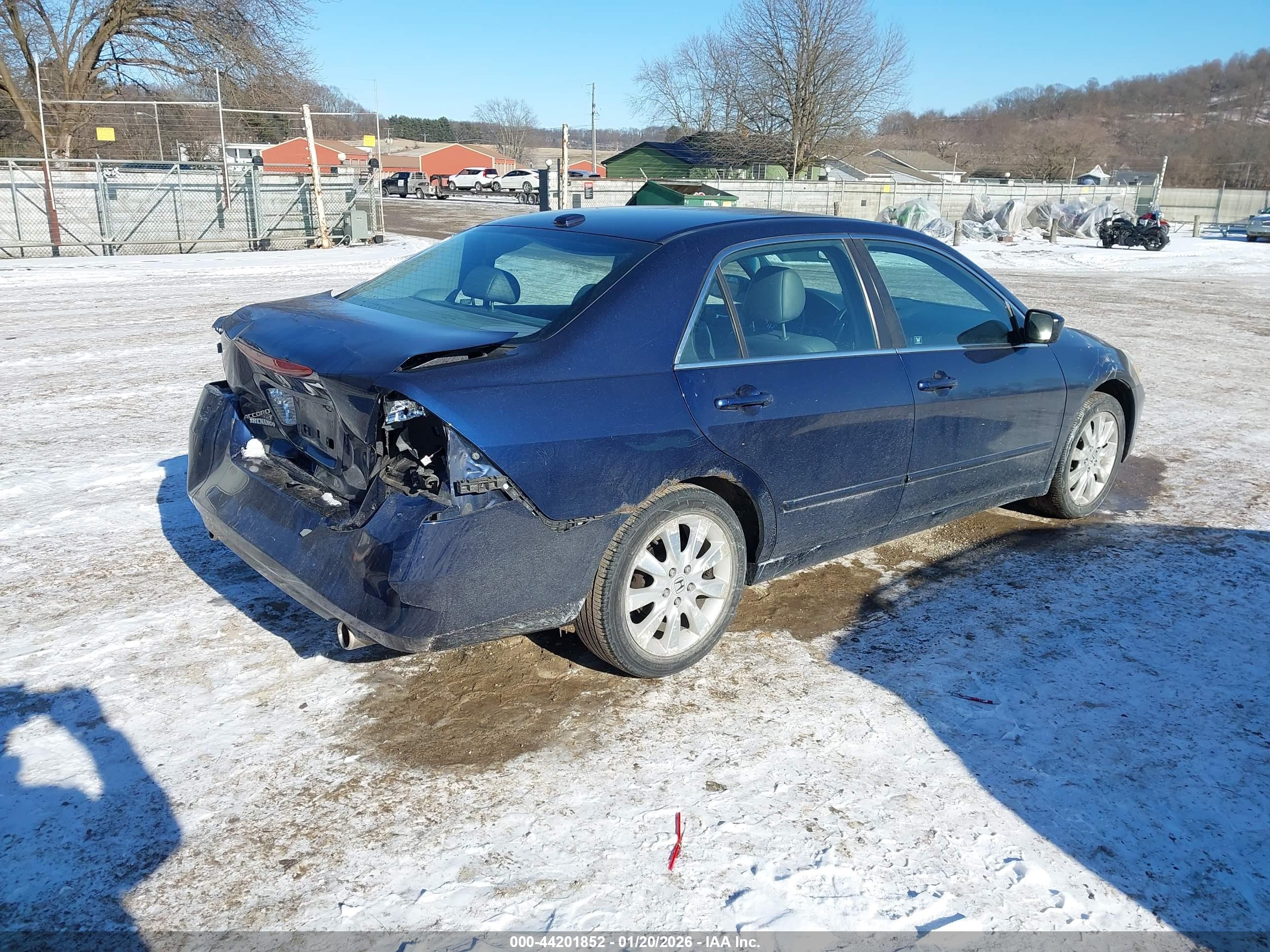 HONDA ACCORD image 4