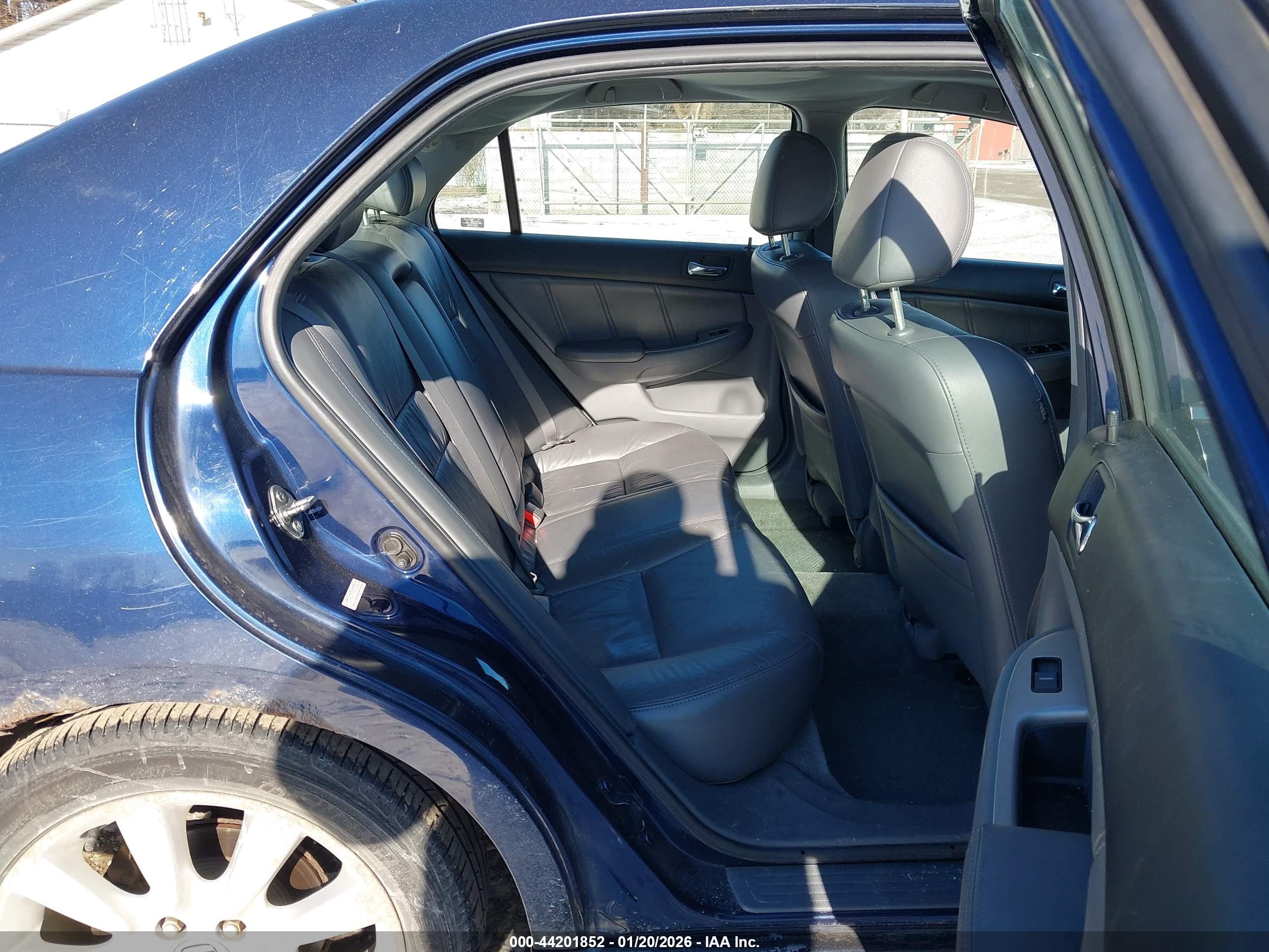 HONDA ACCORD image 8