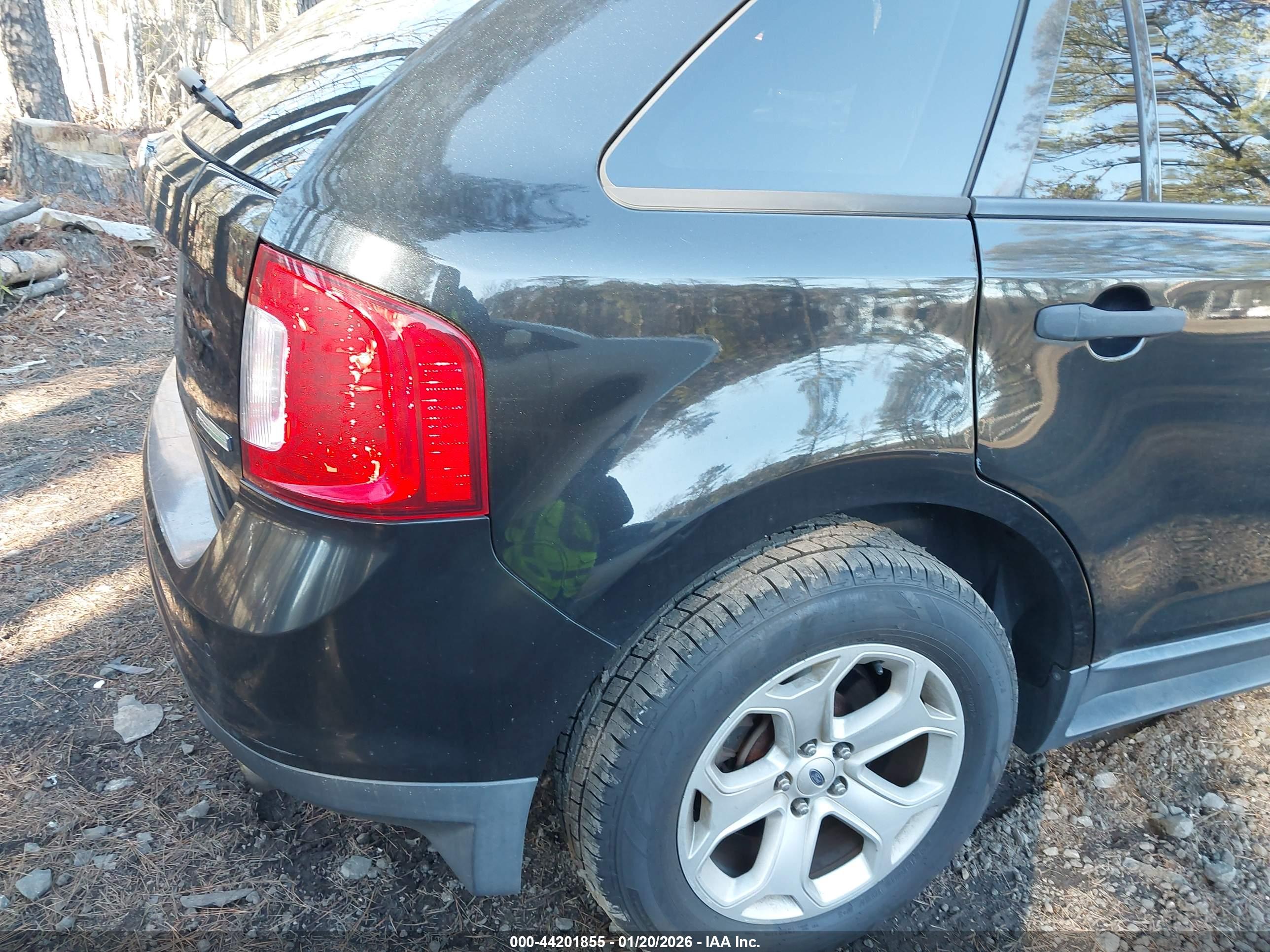 FORD EDGE image 6