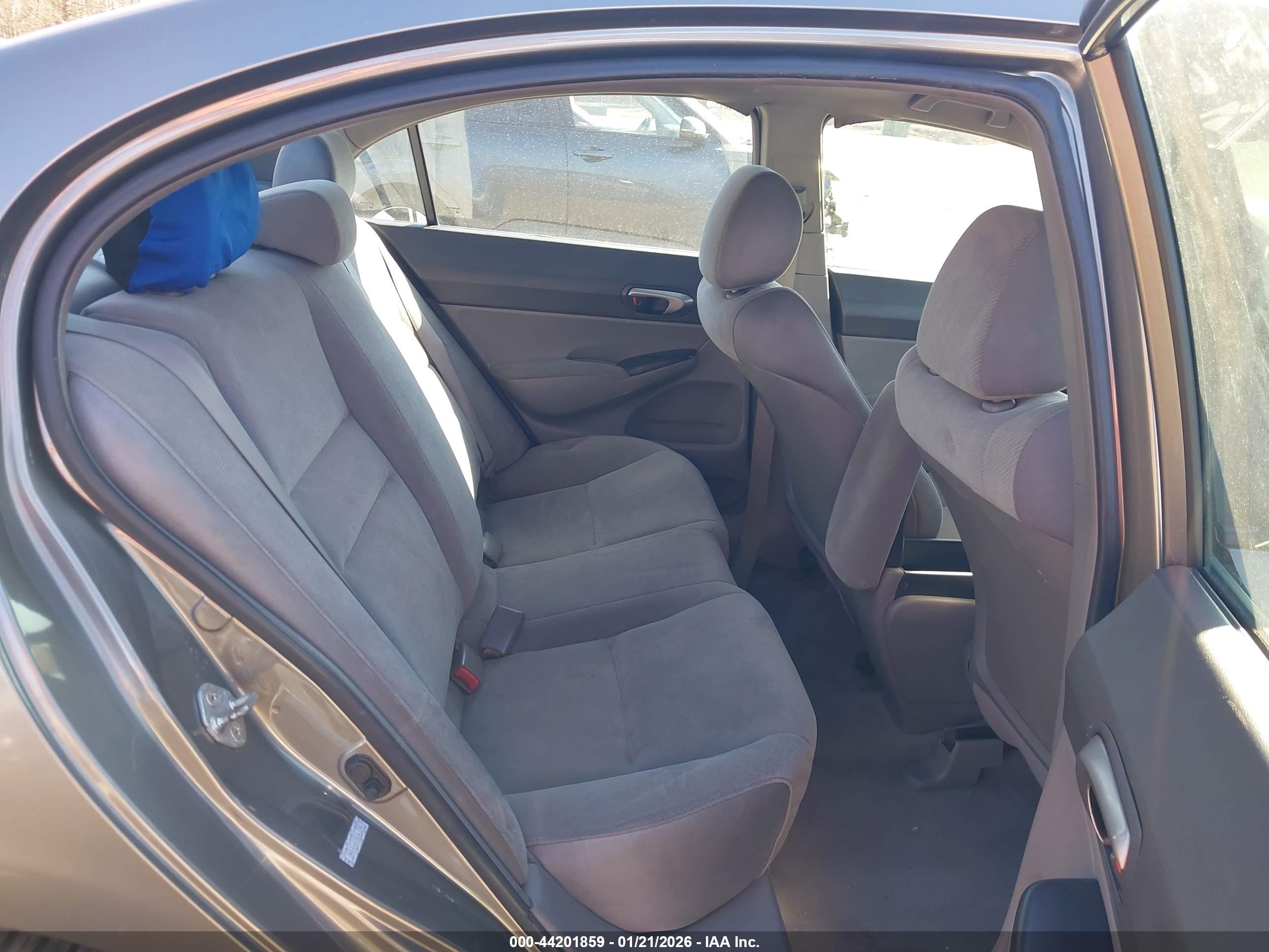 HONDA CIVIC image 8