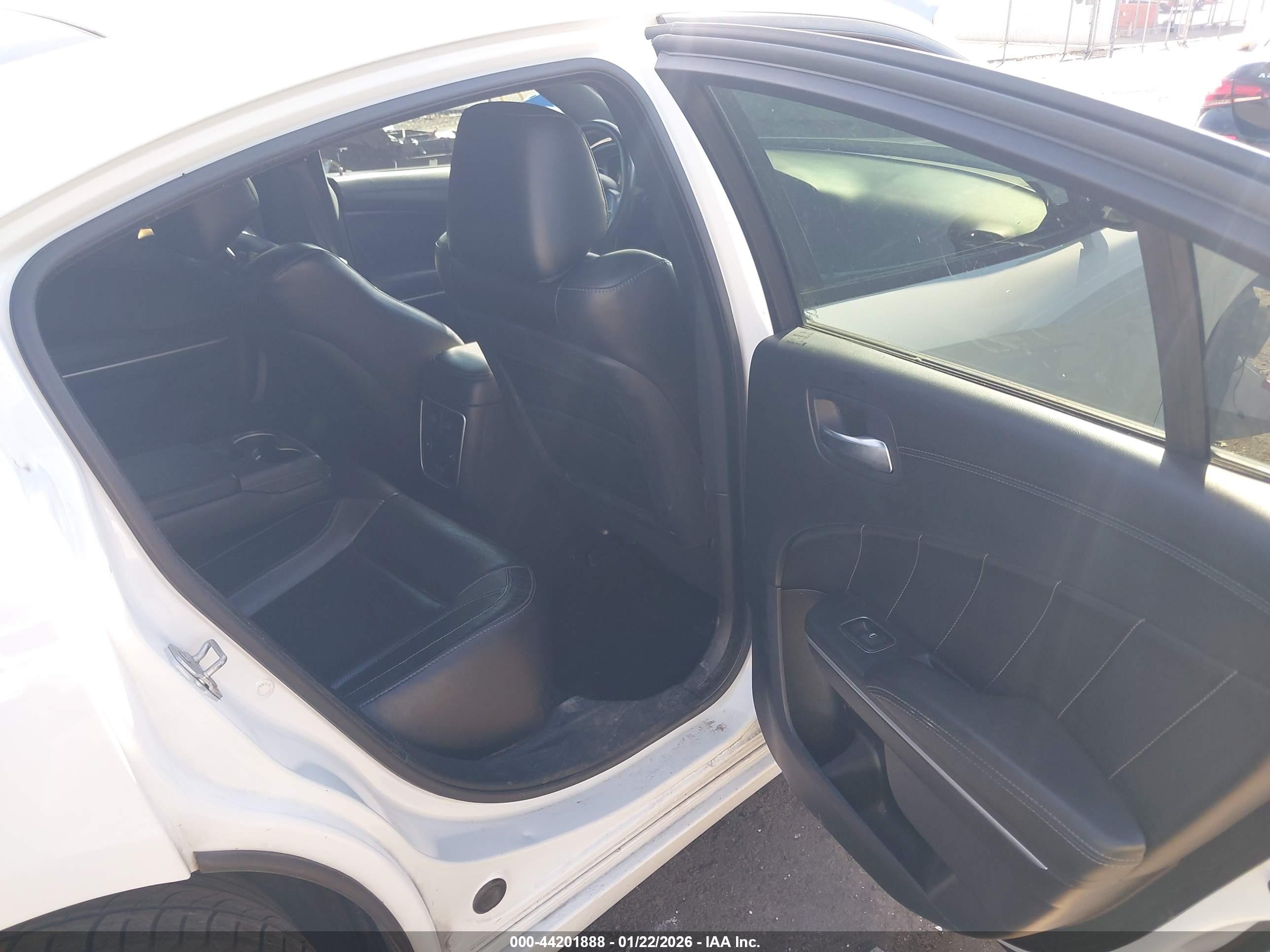DODGE CHARGER image 8