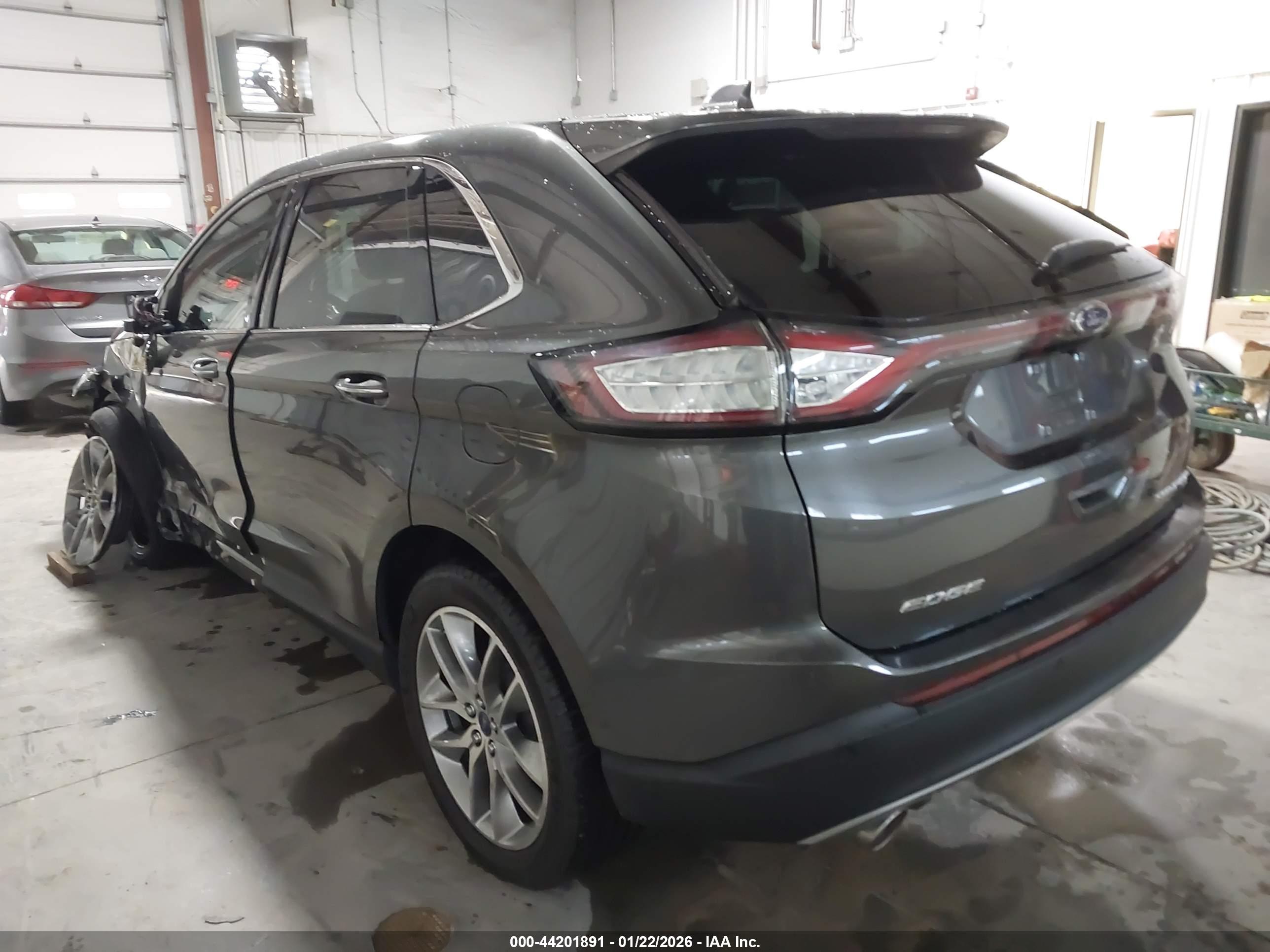 FORD EDGE image 3