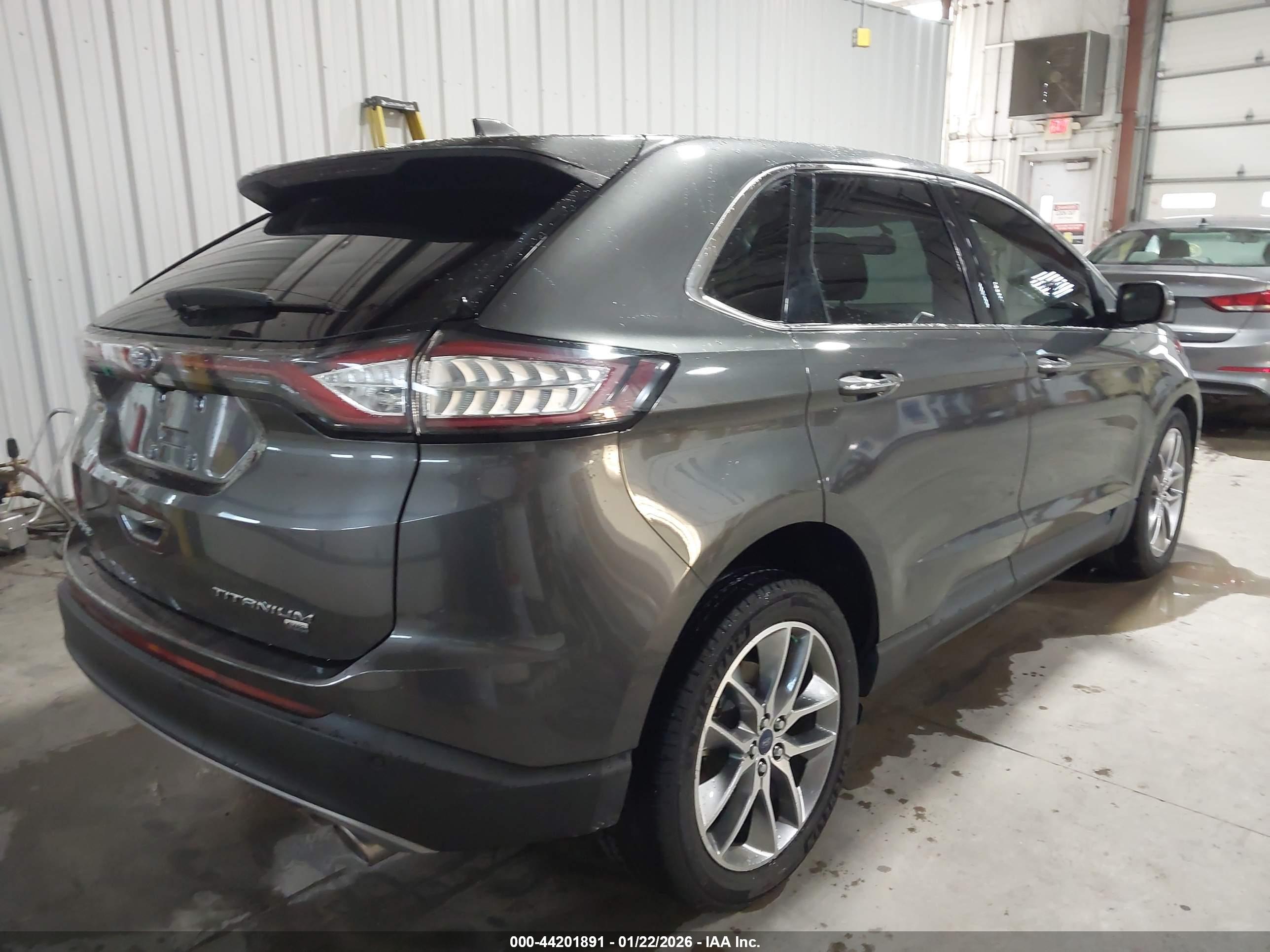 FORD EDGE image 4
