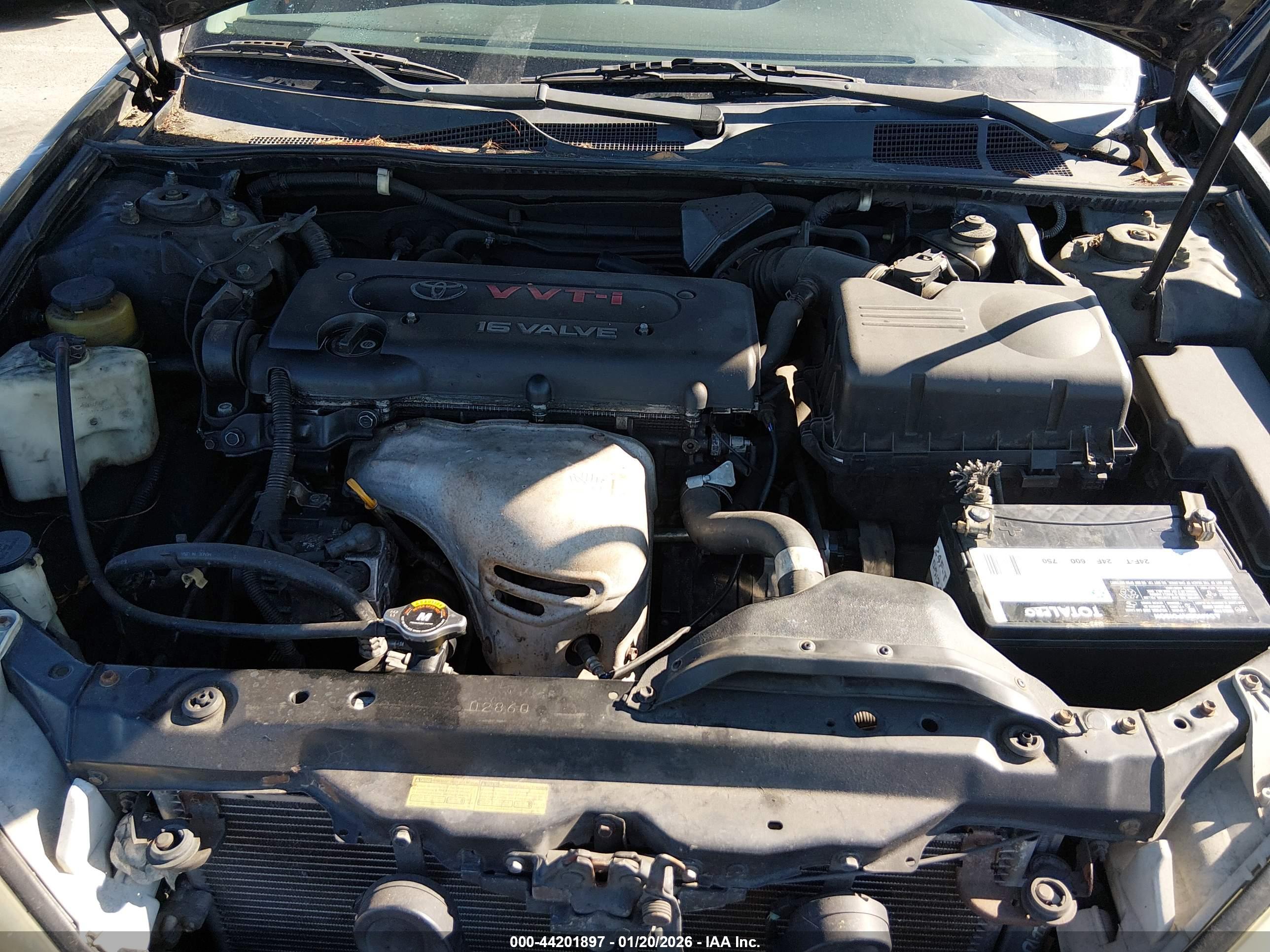 TOYOTA CAMRY image 10