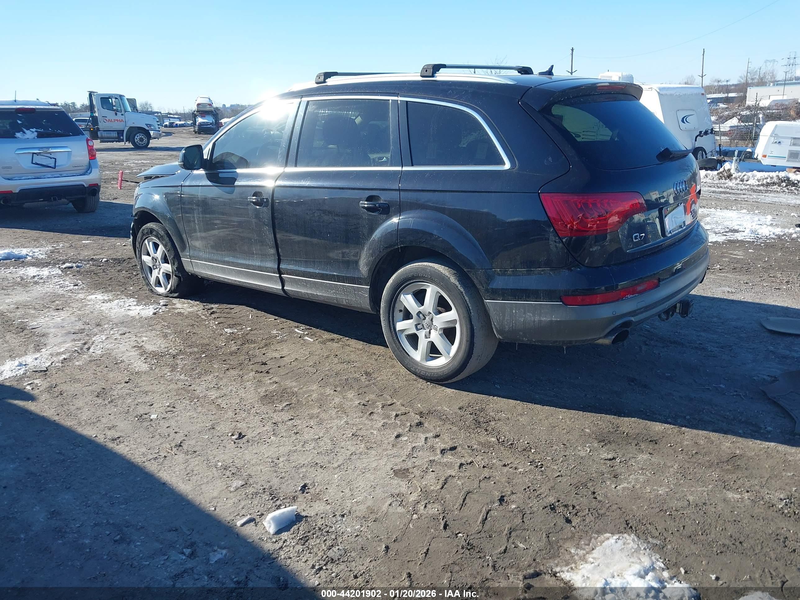 AUDI Q7 image 3