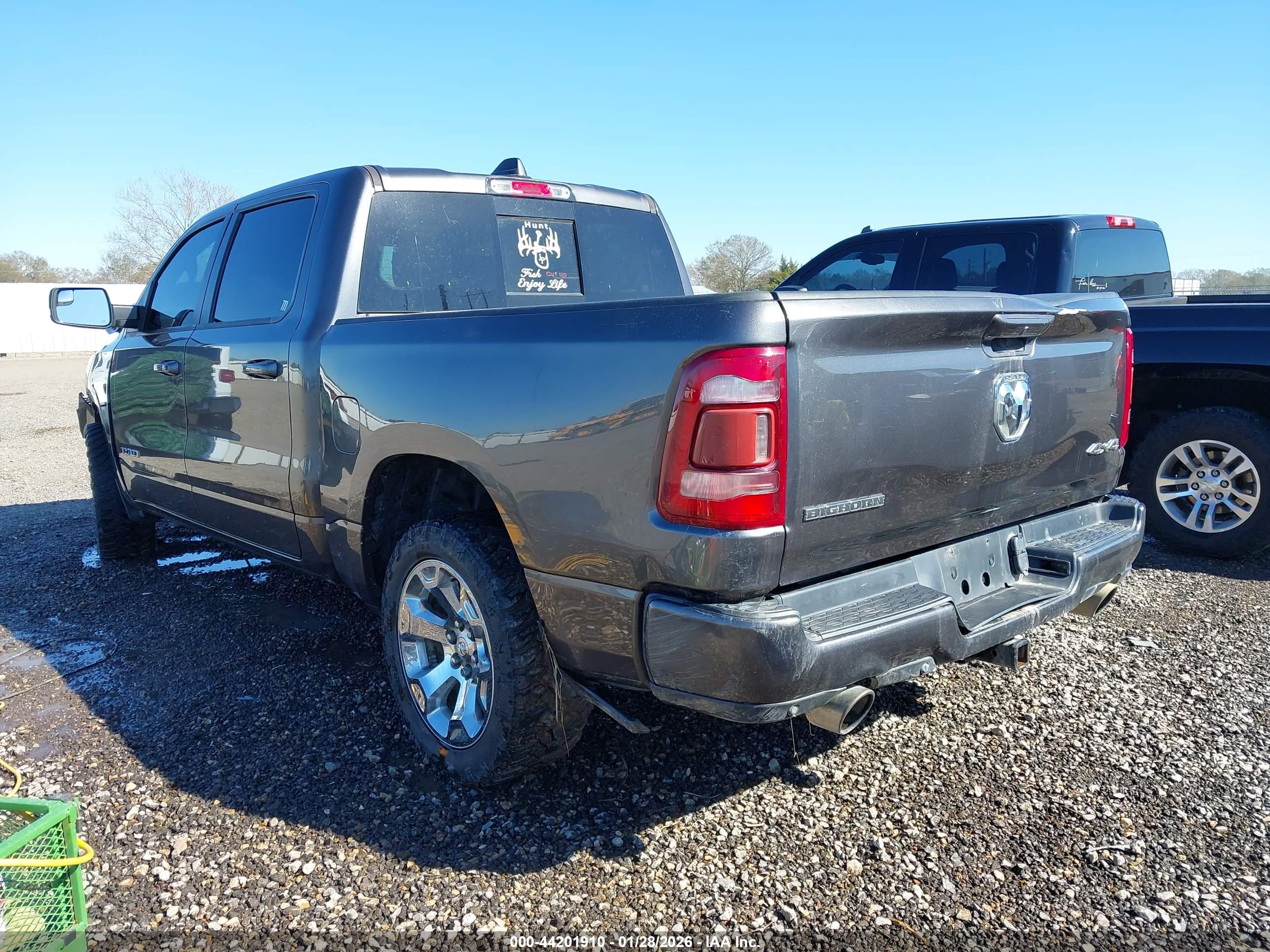 RAM 1500 image 3