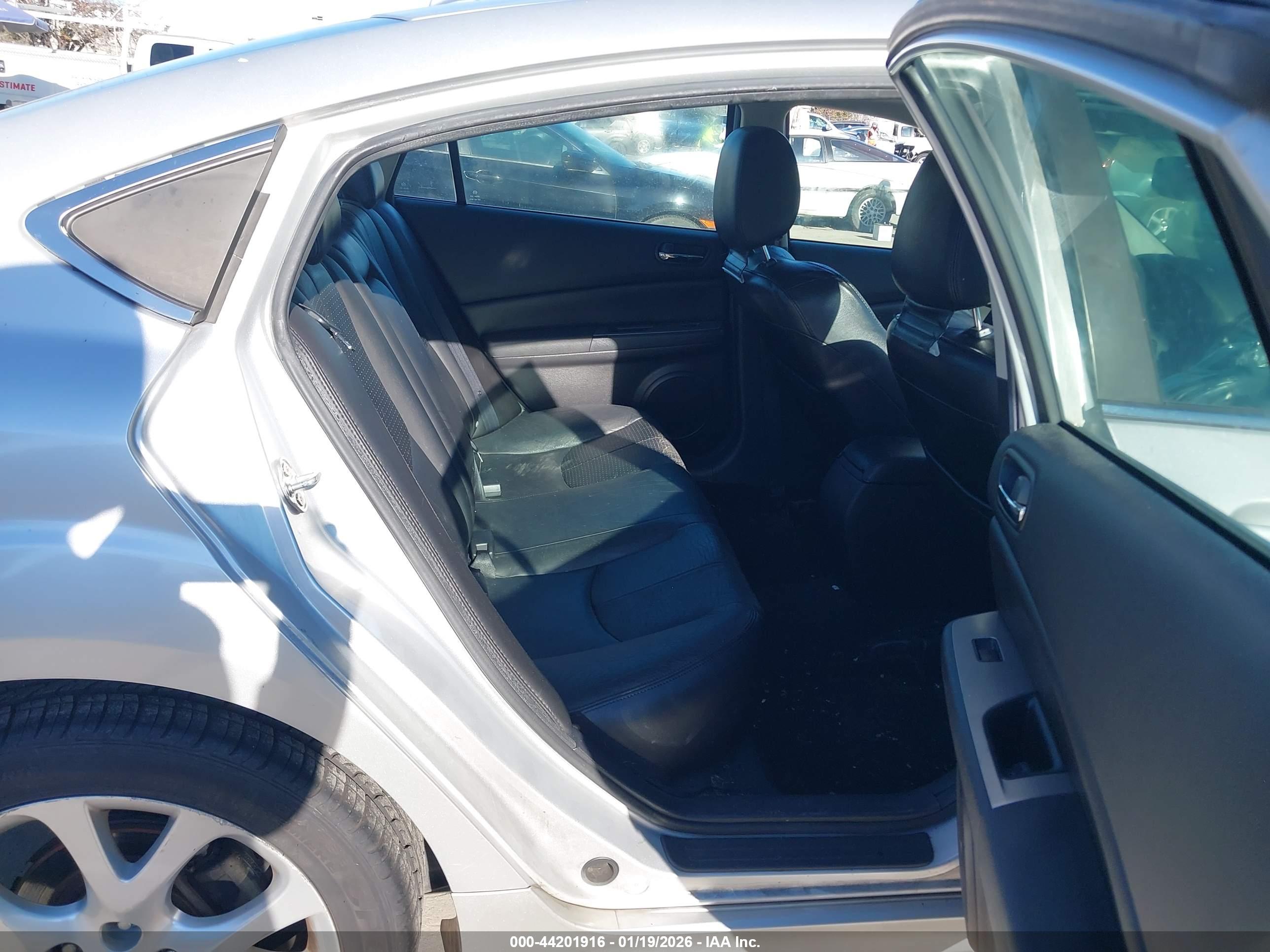 MAZDA MAZDA6 image 8