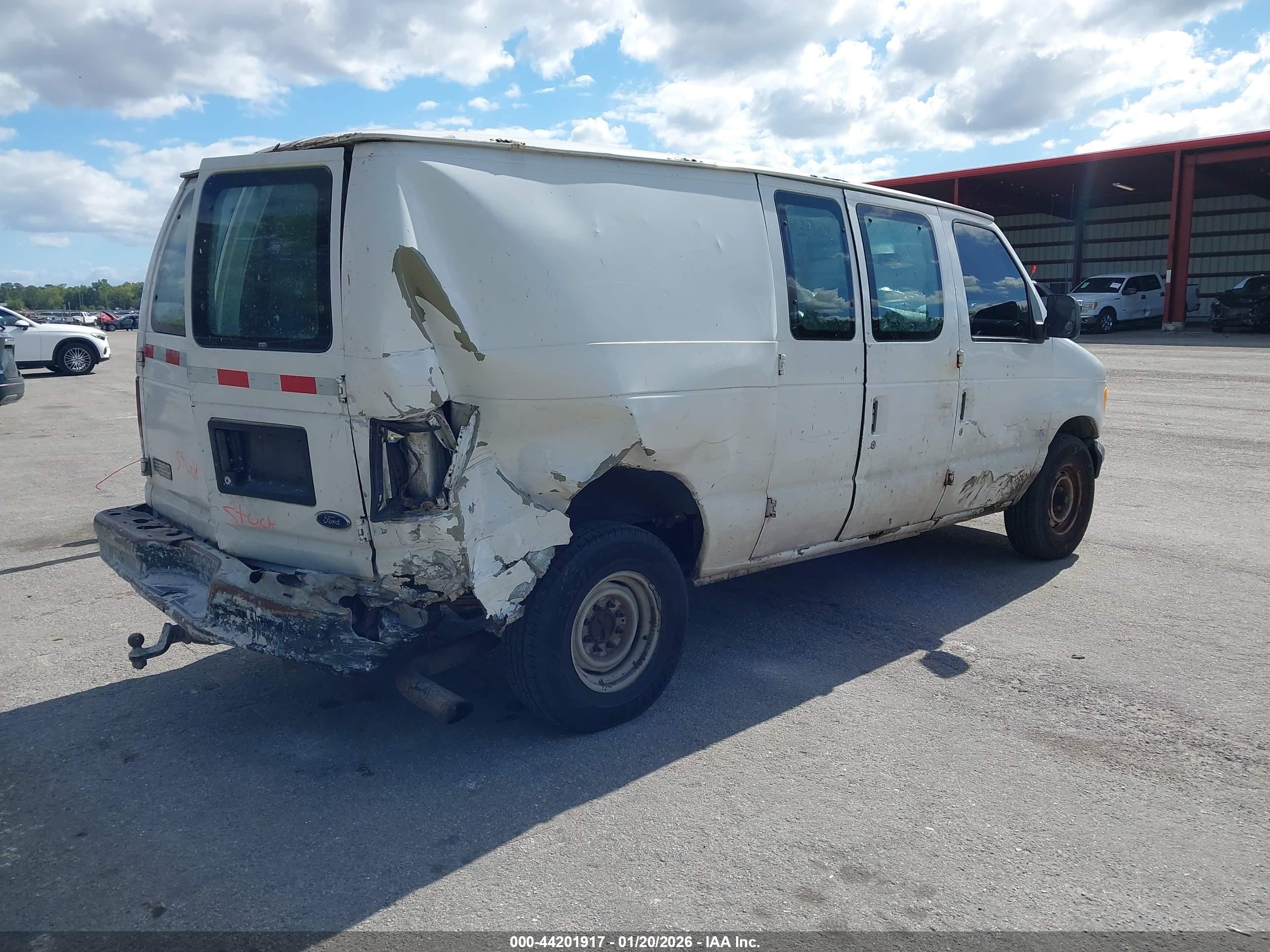 FORD E-350 image 4
