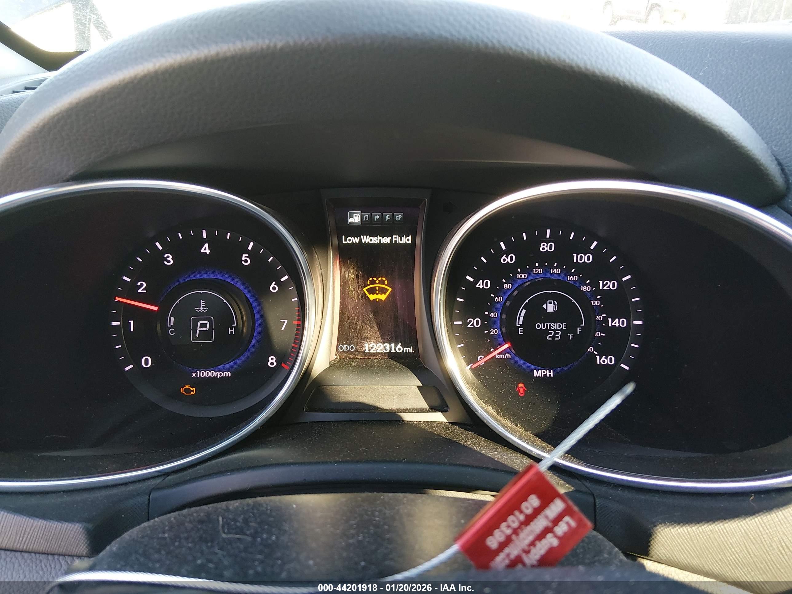 HYUNDAI SANTA image 7