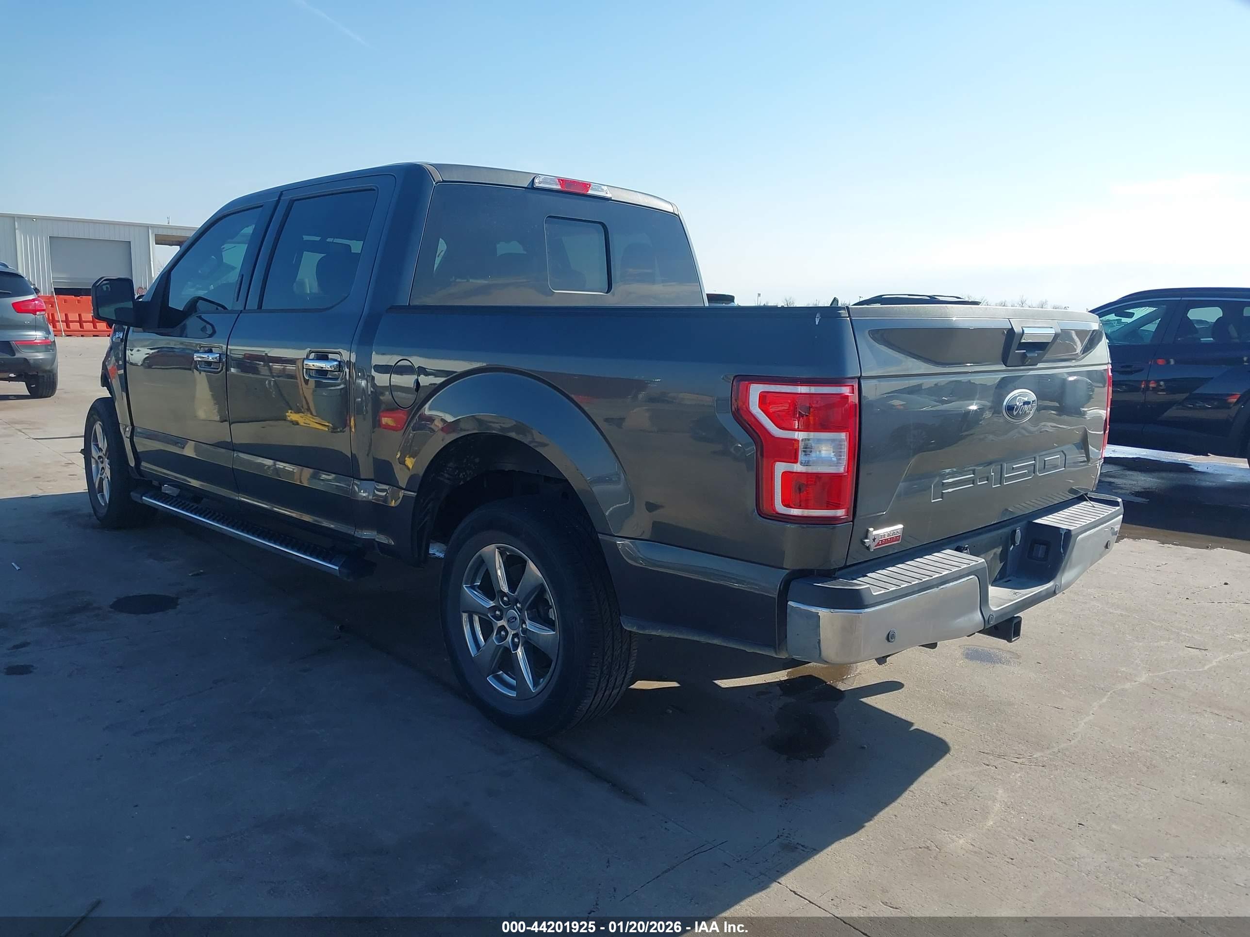 FORD F-150 image 3