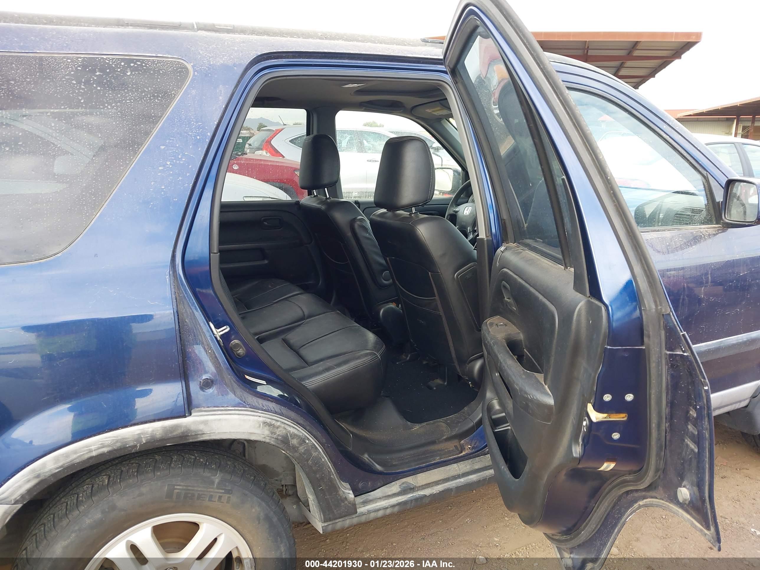 HONDA CR-V image 8