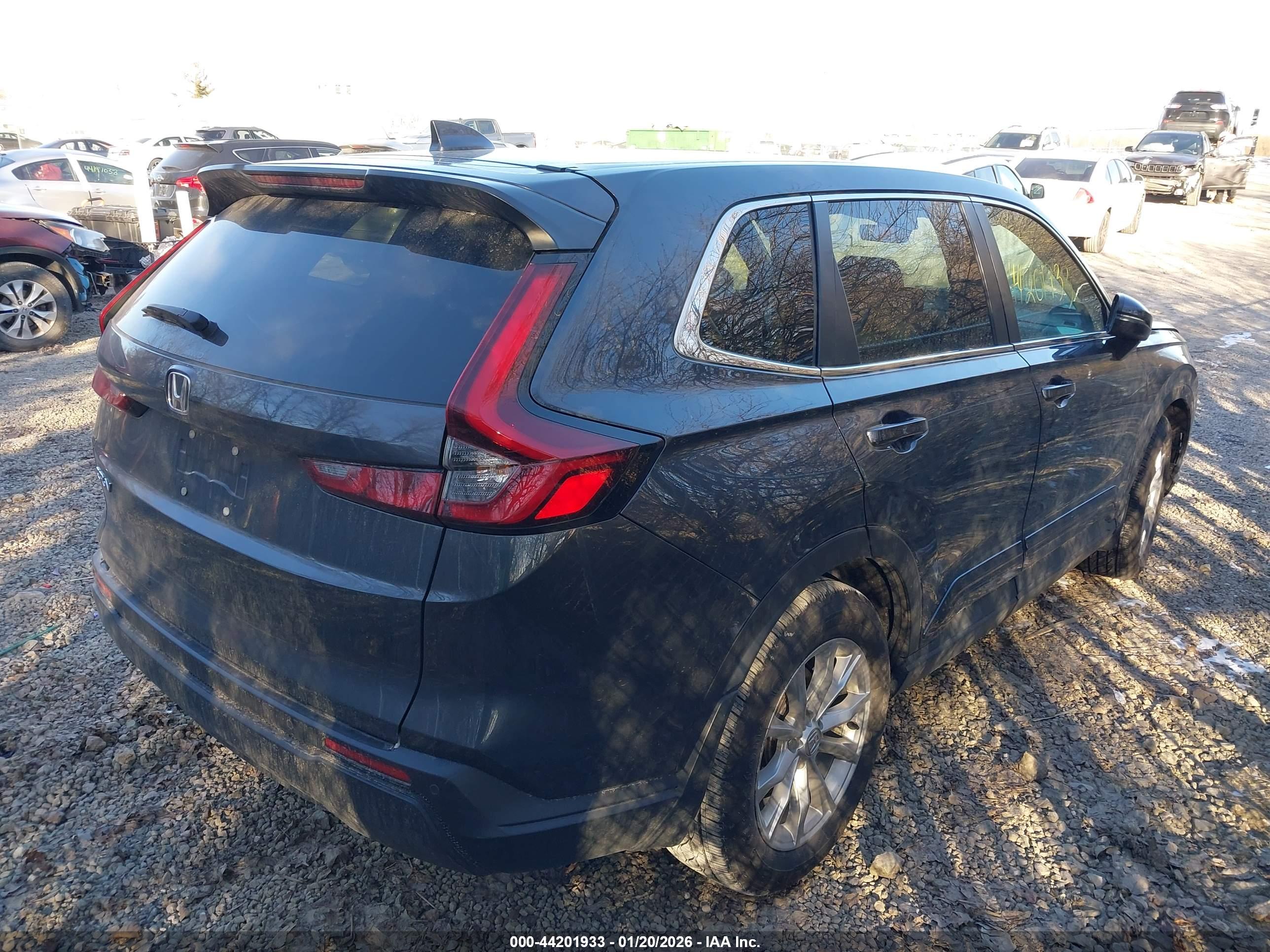 HONDA CR-V image 4