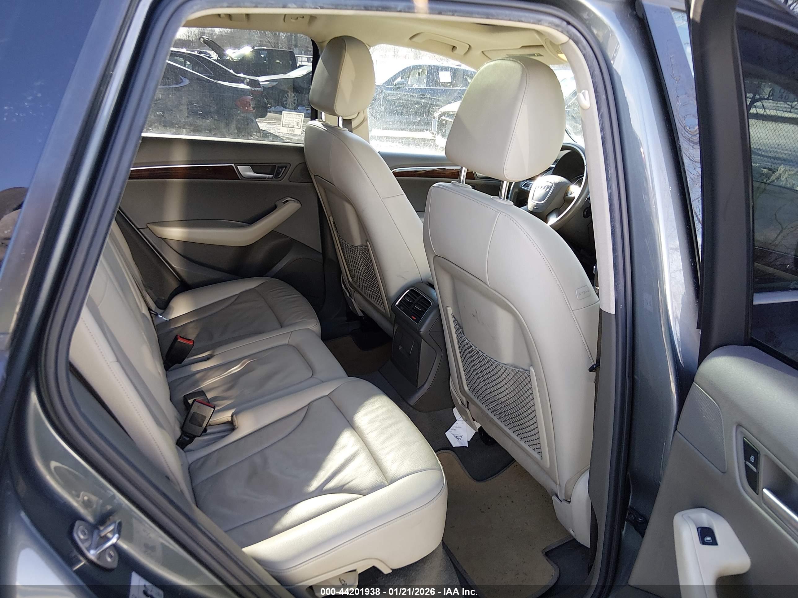 AUDI Q5 image 8